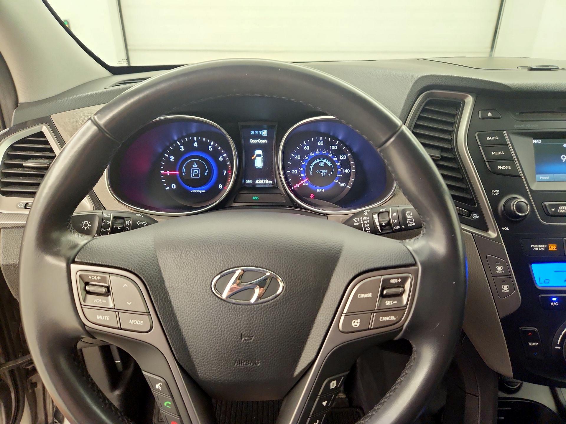 Thumbnail: 2014 Hyundai Santa Fe - 10