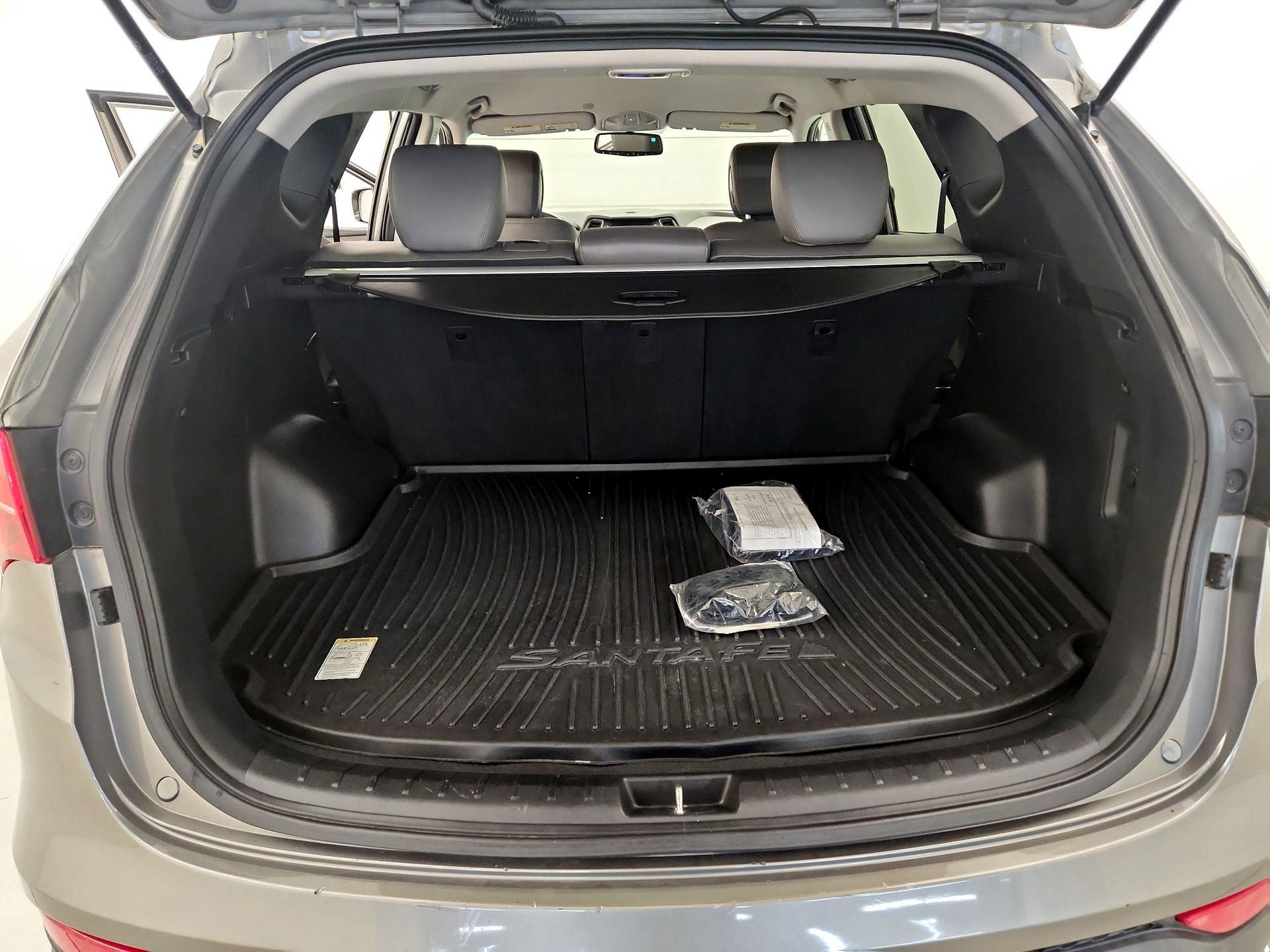 Thumbnail: 2014 Hyundai Santa Fe - 20