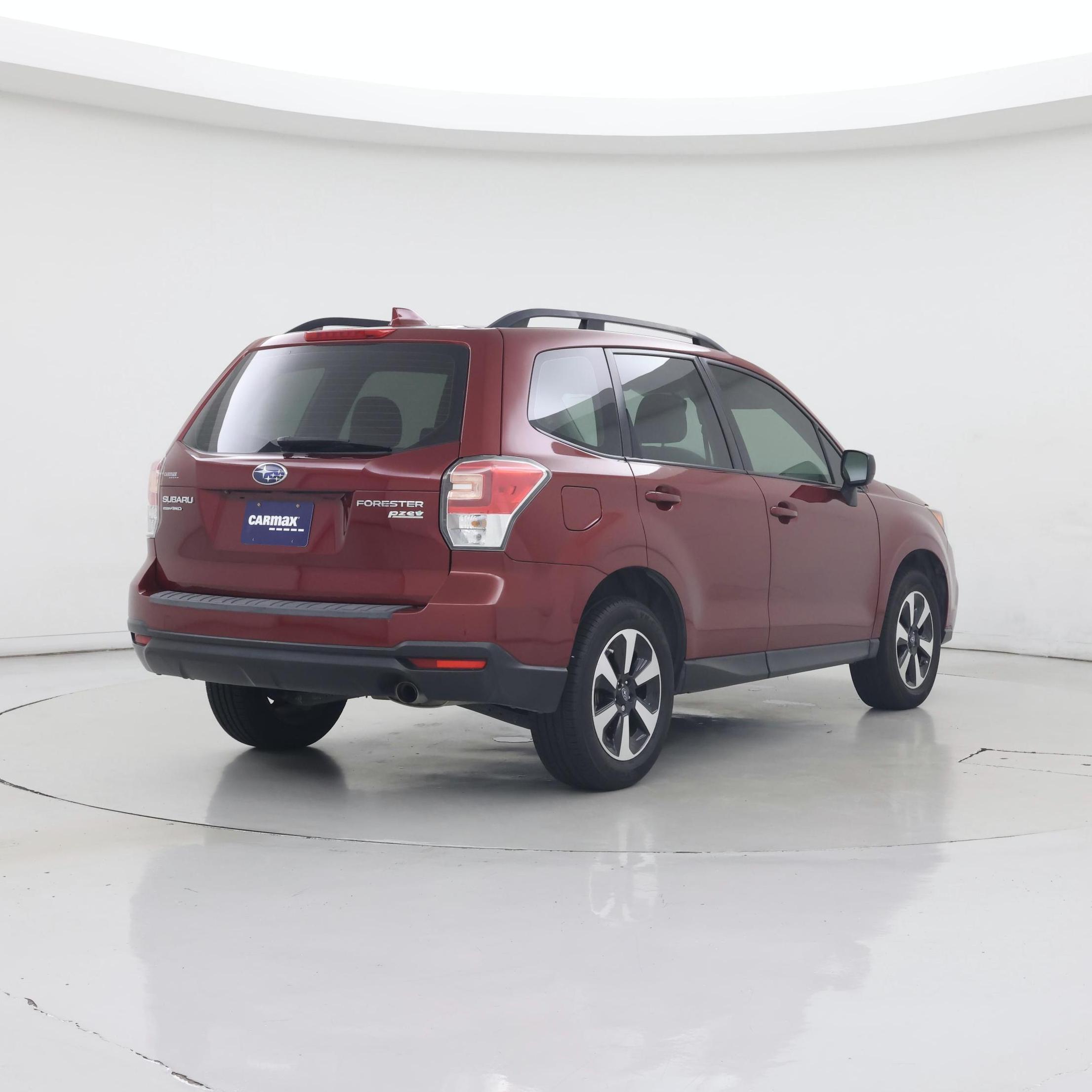 Thumbnail: 2017 Subaru Forester - 8