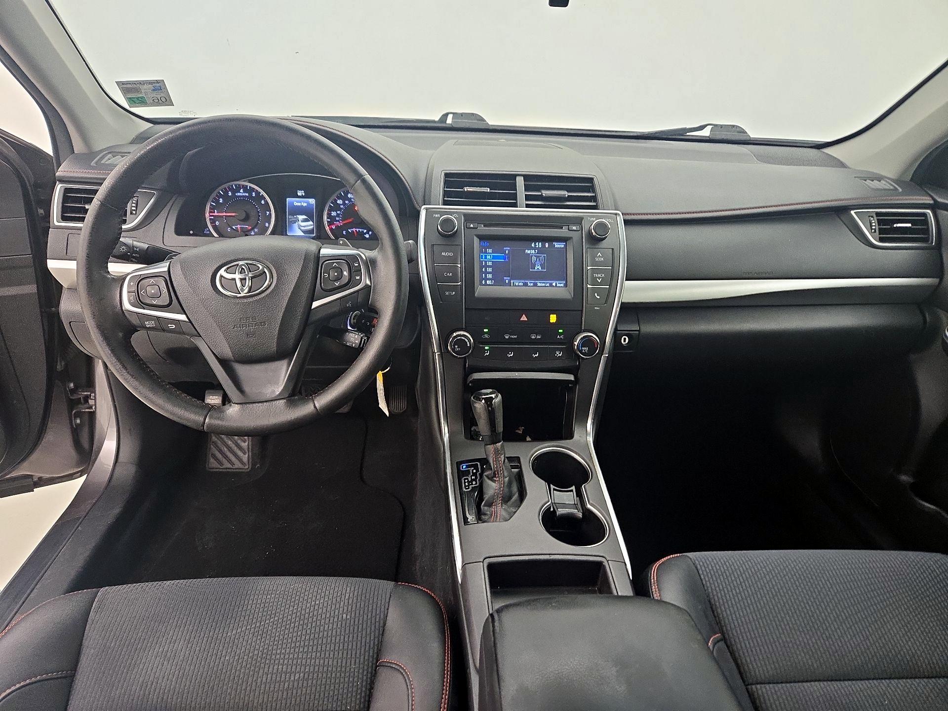 Thumbnail: 2017 Toyota Camry - 9