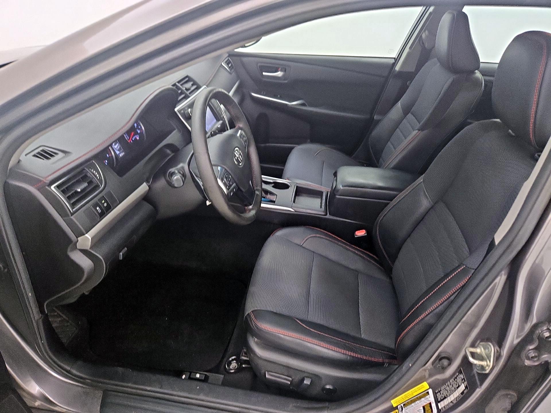 Thumbnail: 2017 Toyota Camry - 11