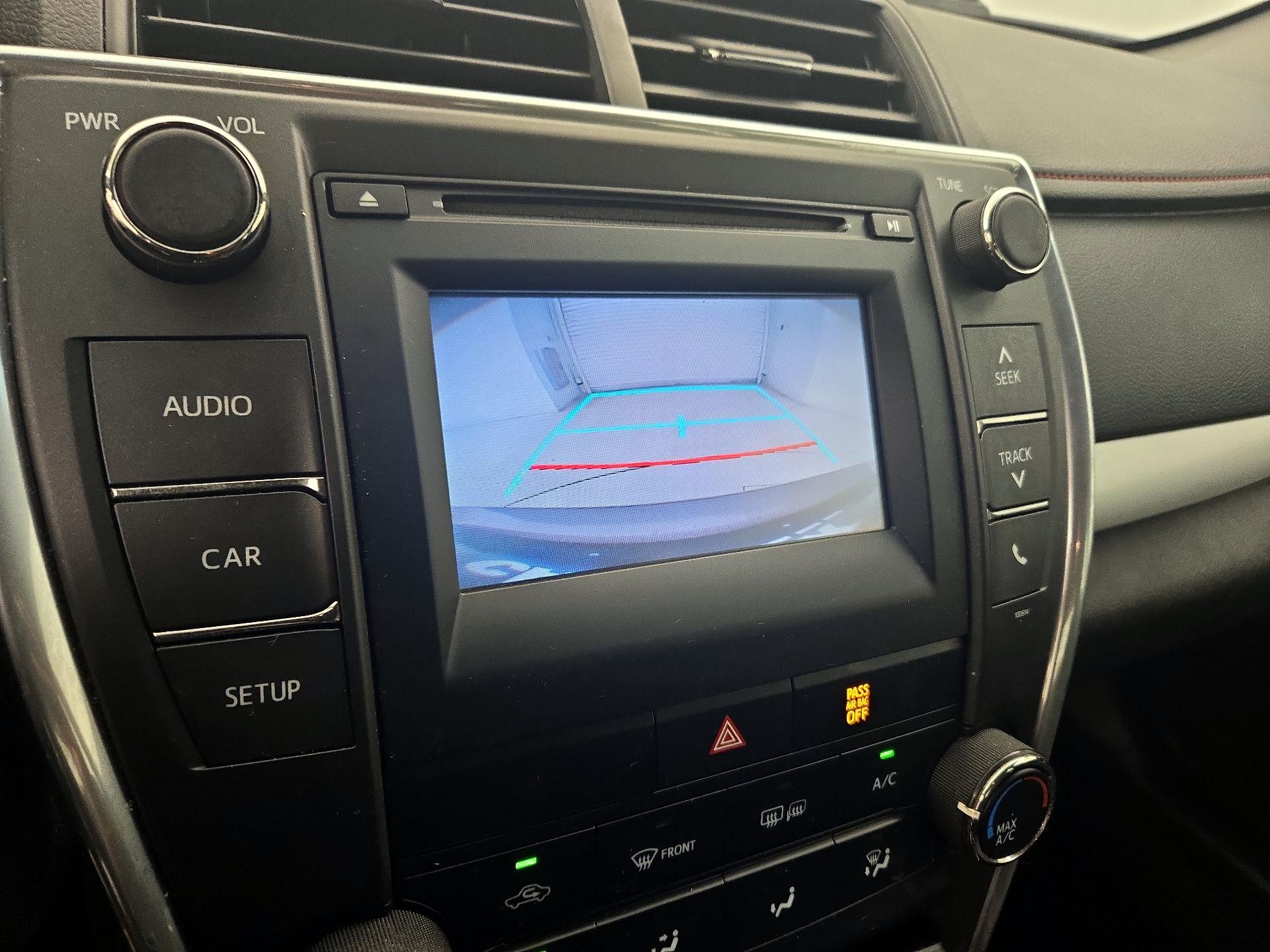 Thumbnail: 2017 Toyota Camry - 14