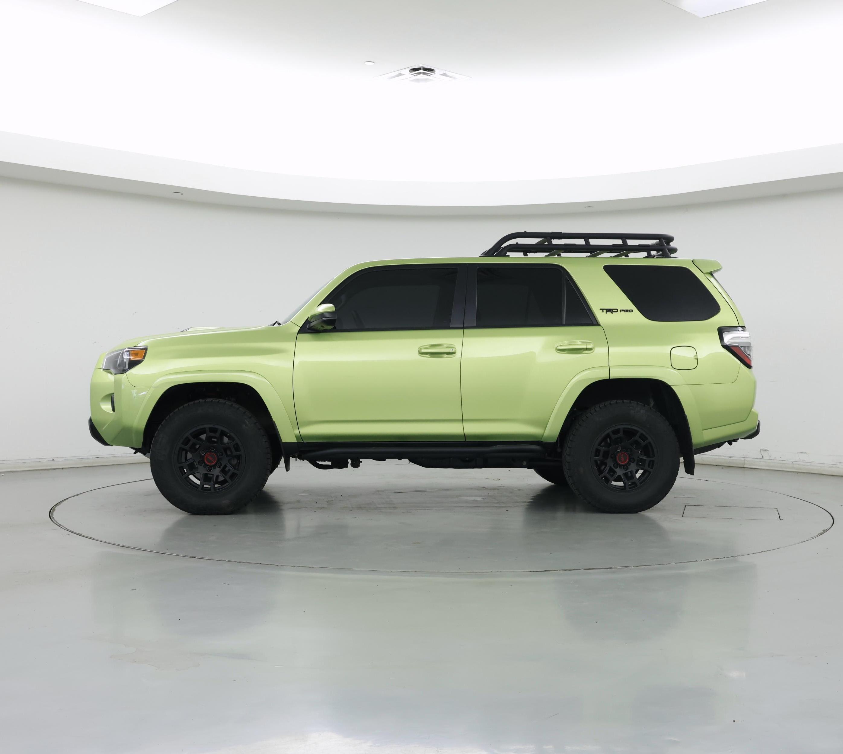 Thumbnail: 2022 Toyota 4Runner - 3