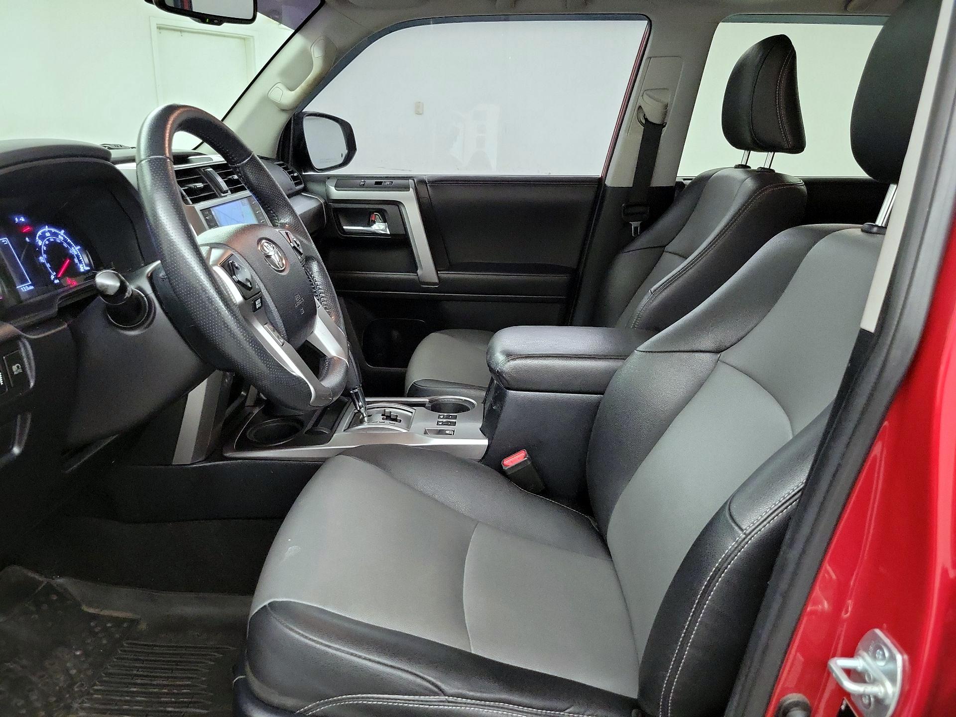 Thumbnail: 2020 Toyota 4Runner - 11
