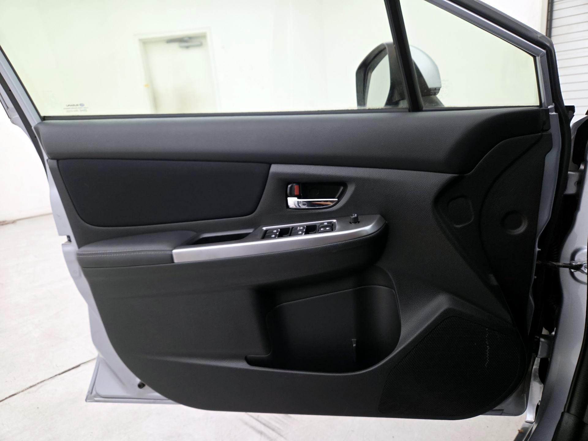 Thumbnail: 2015 Subaru XV Crosstrek - 12