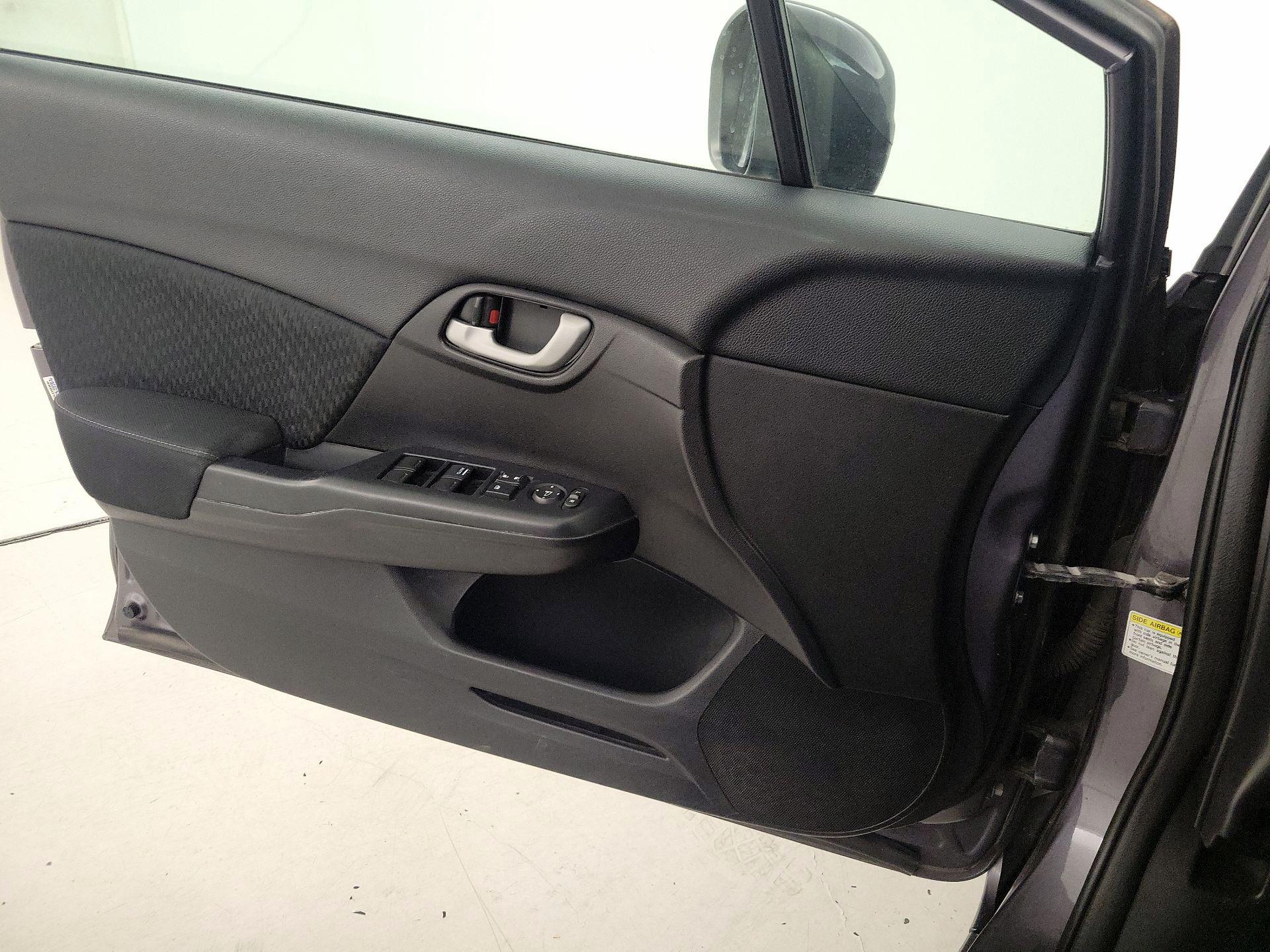 Thumbnail: 2015 Honda Civic - 12