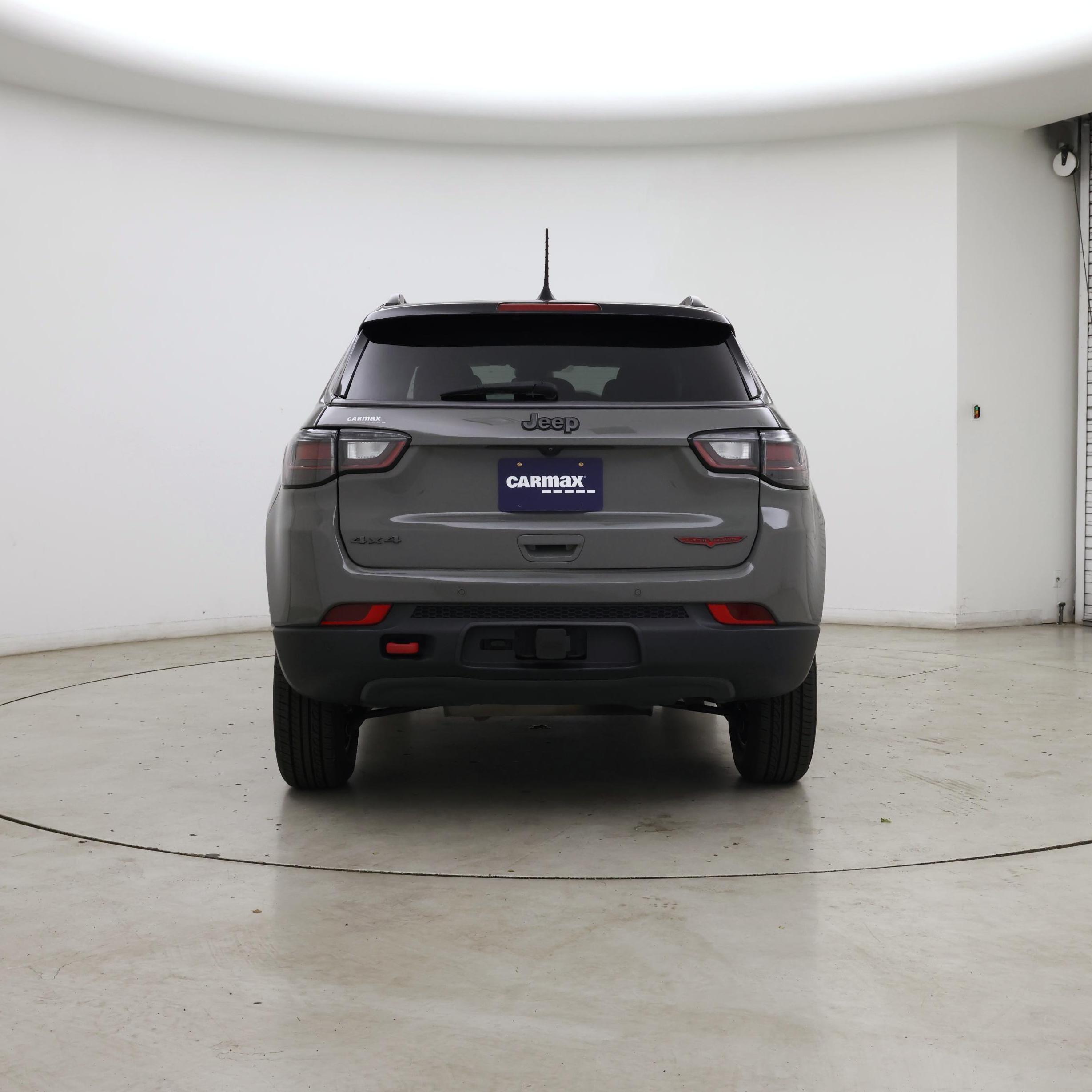 Thumbnail: 2022 Jeep Compass - 6