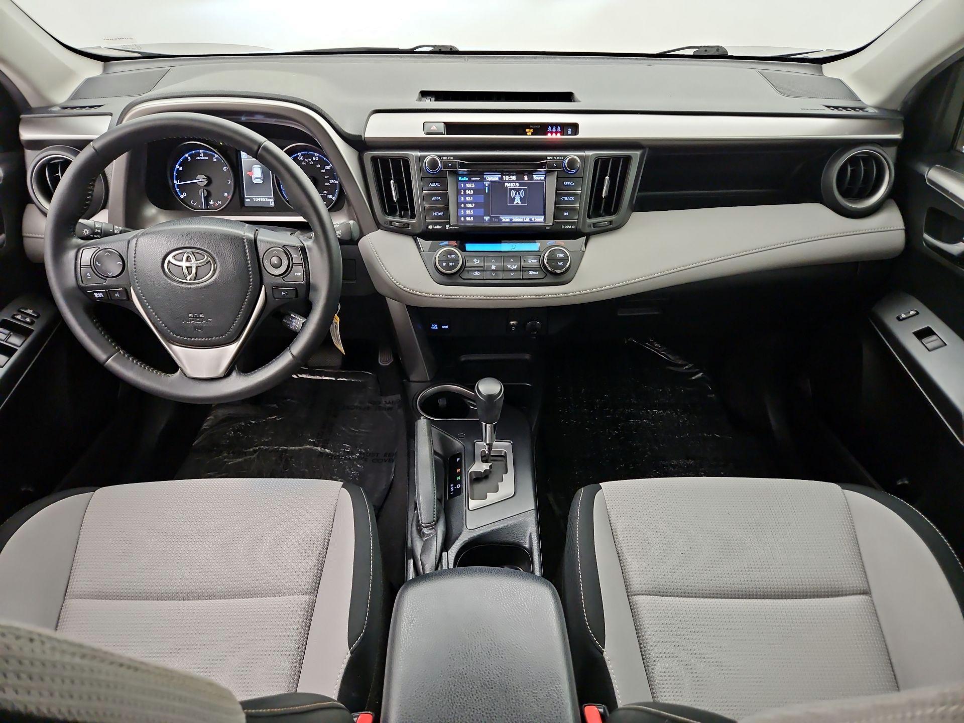 Thumbnail: 2017 Toyota RAV4 - 9