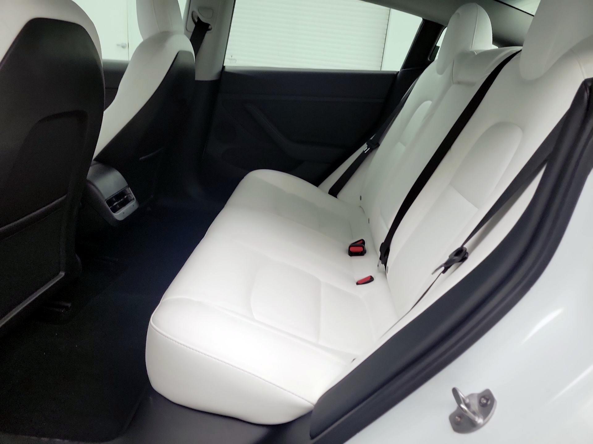 Thumbnail: 2021 Tesla Model 3 - 18