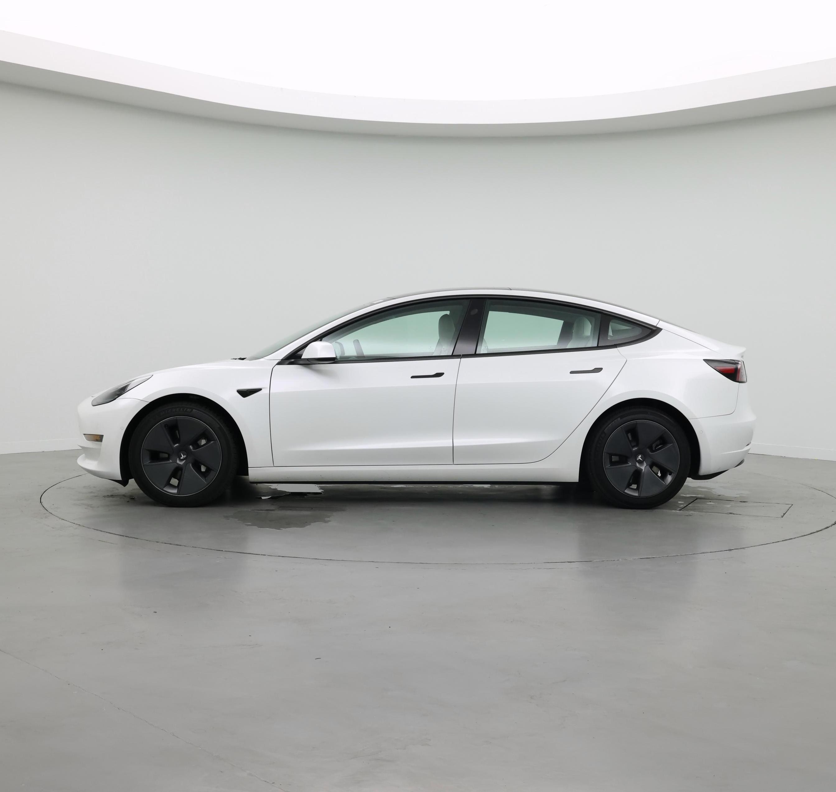 Thumbnail: 2021 Tesla Model 3 - 3