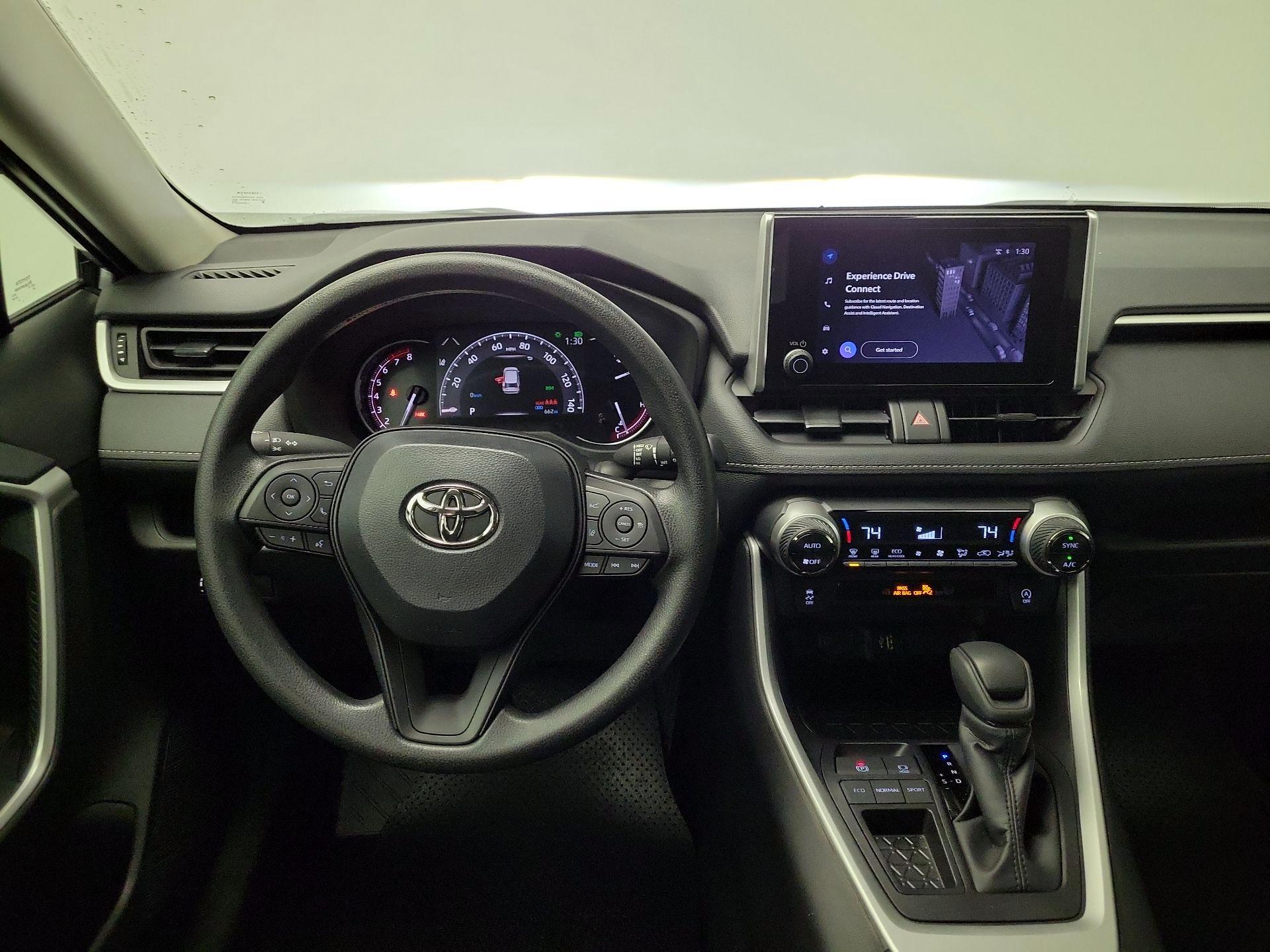 Thumbnail: 2025 Toyota RAV4 - 10