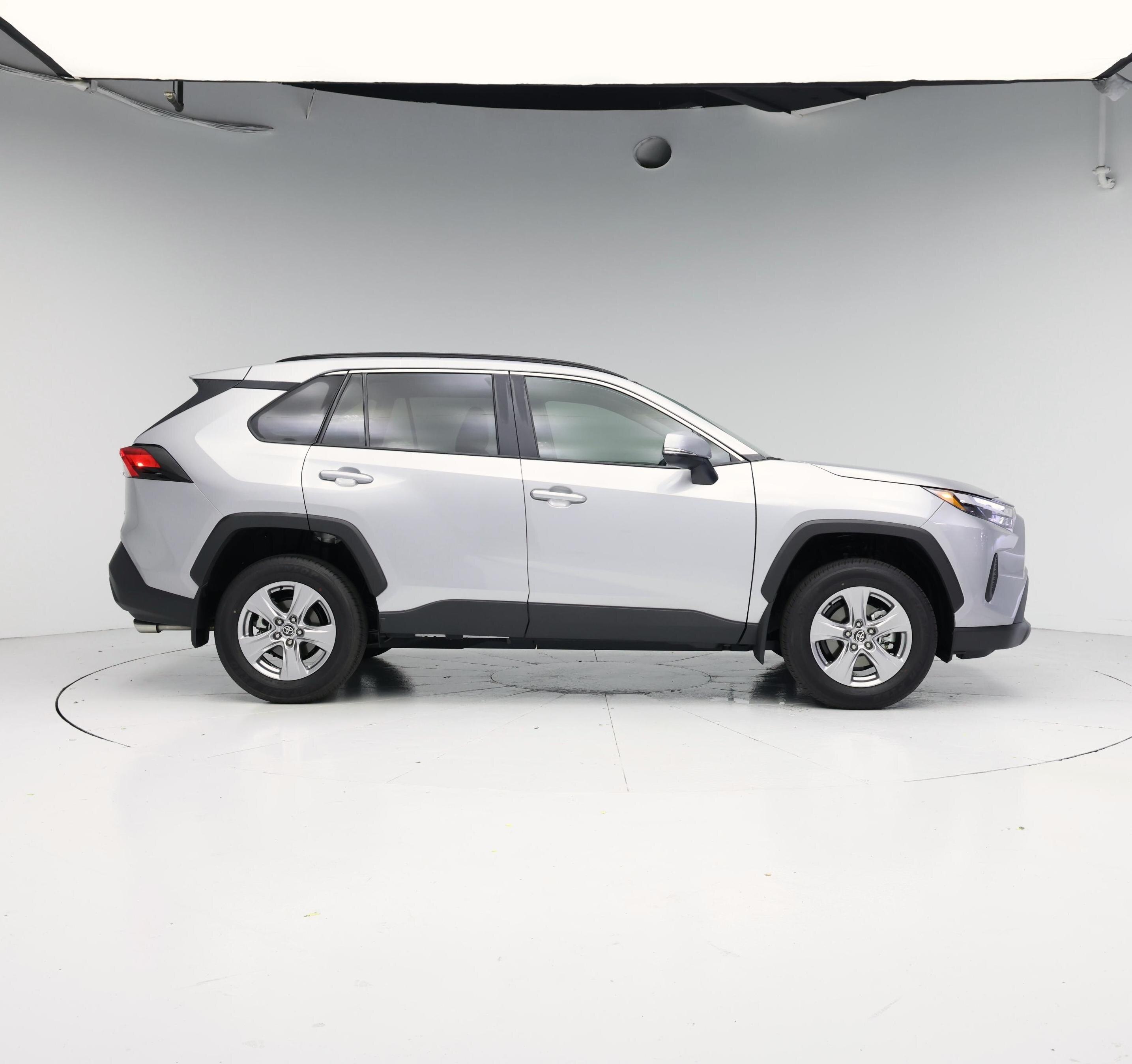 Thumbnail: 2025 Toyota RAV4 - 7