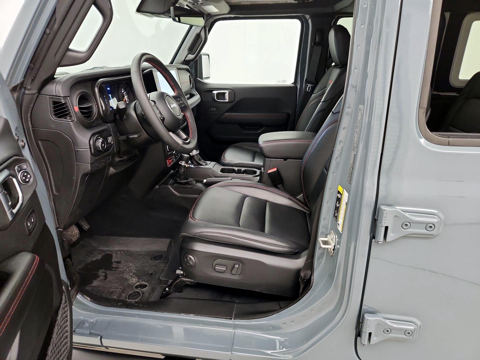 Thumbnail: 2024 Jeep Wrangler - 11