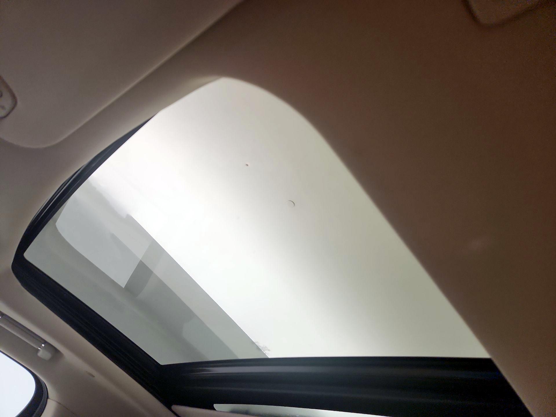 Thumbnail: 2020 Lincoln Navigator L - 20