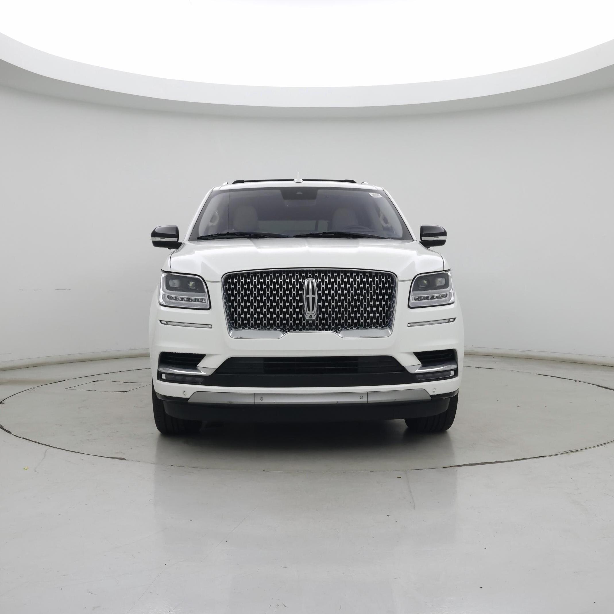 Thumbnail: 2020 Lincoln Navigator L - 7