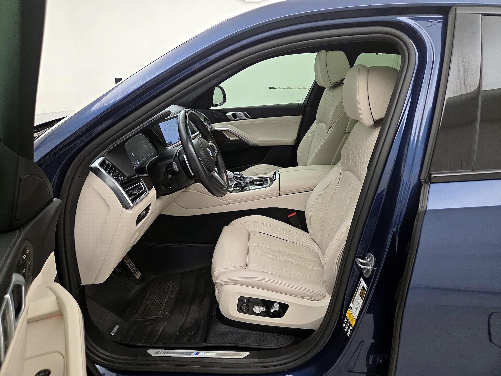 2022 BMW X6 40i - Photo 12
