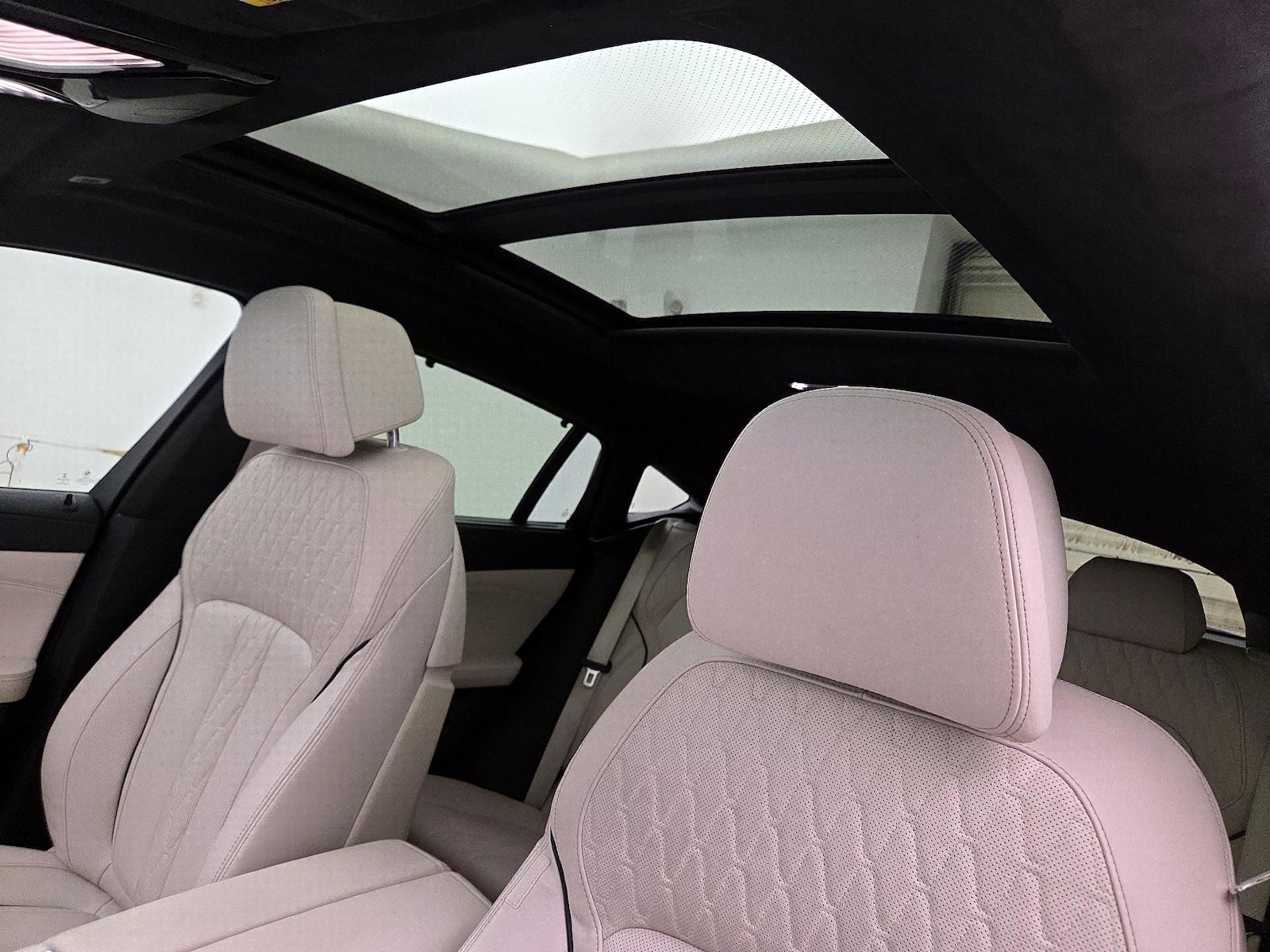 2022 BMW X6 40i - Photo 21