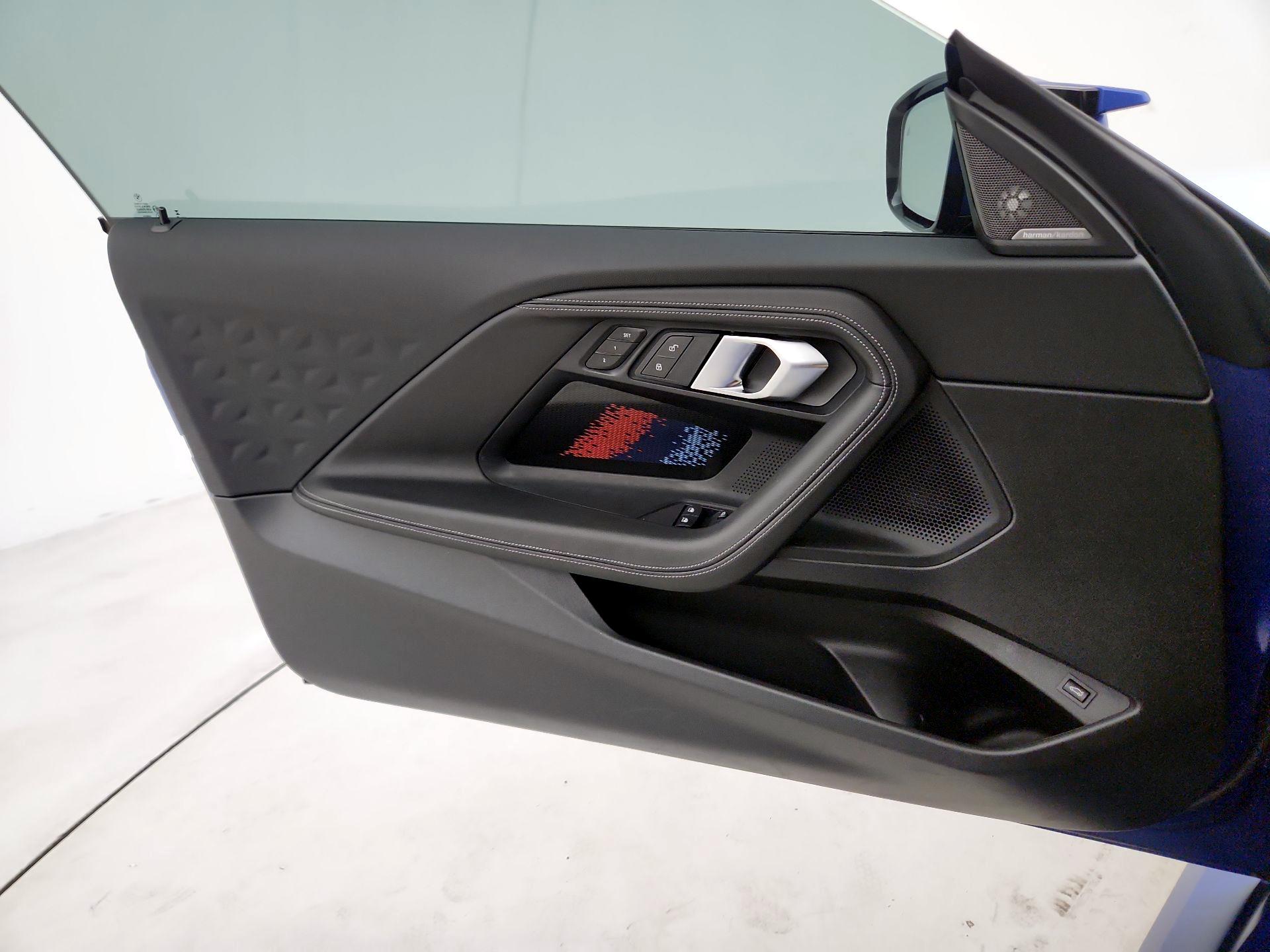 Thumbnail: 2024 BMW M2 - 10