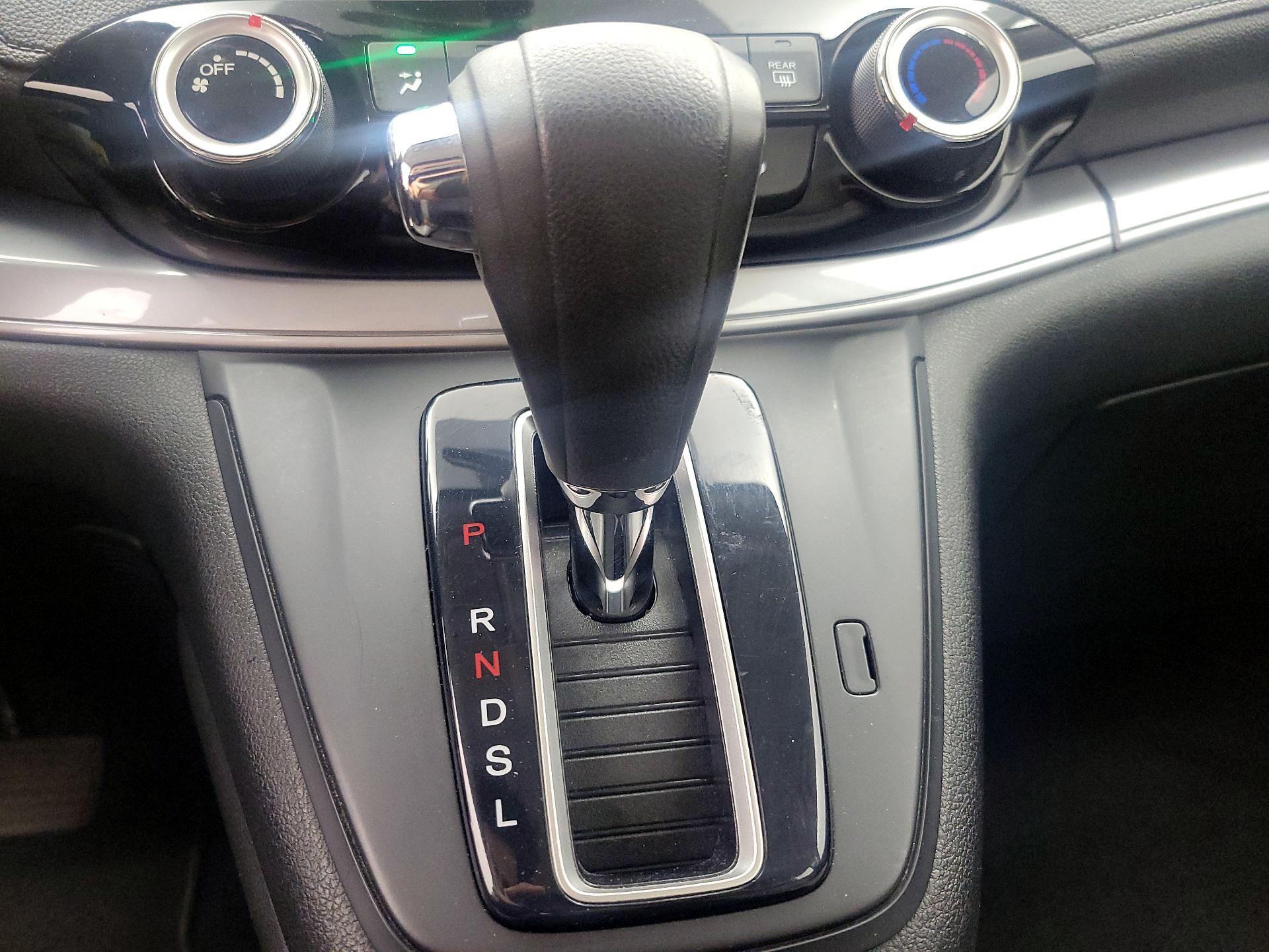 Thumbnail: 2015 Honda CR-V - 17