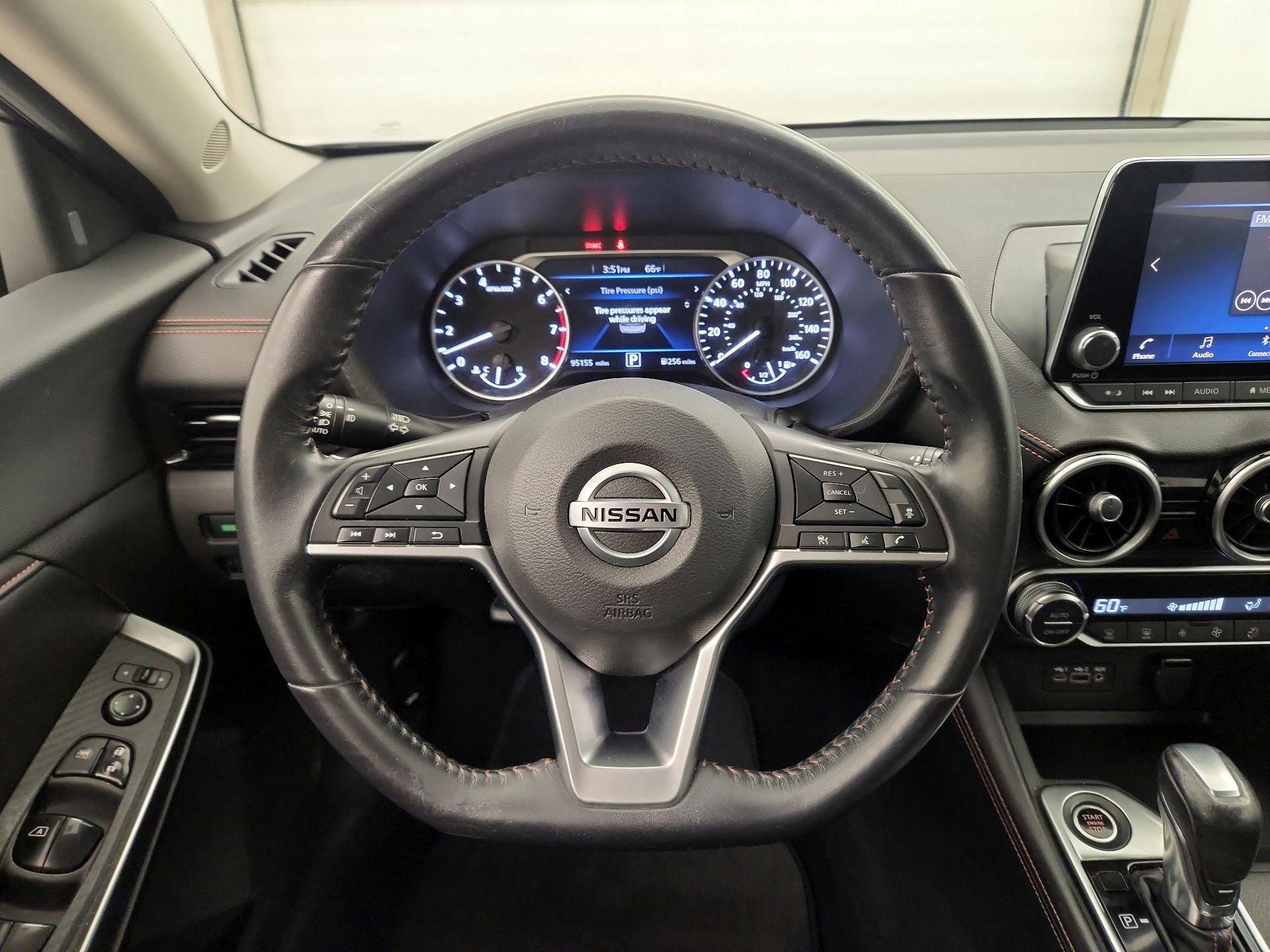 Thumbnail: 2020 Nissan Sentra - 10