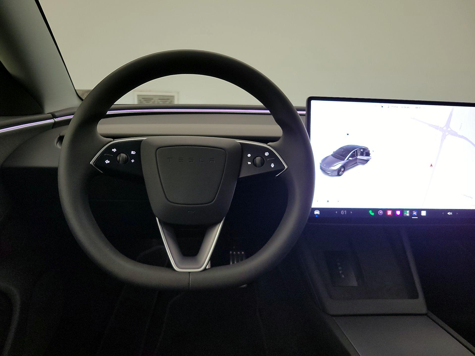 Thumbnail: 2024 Tesla Model 3 - 10