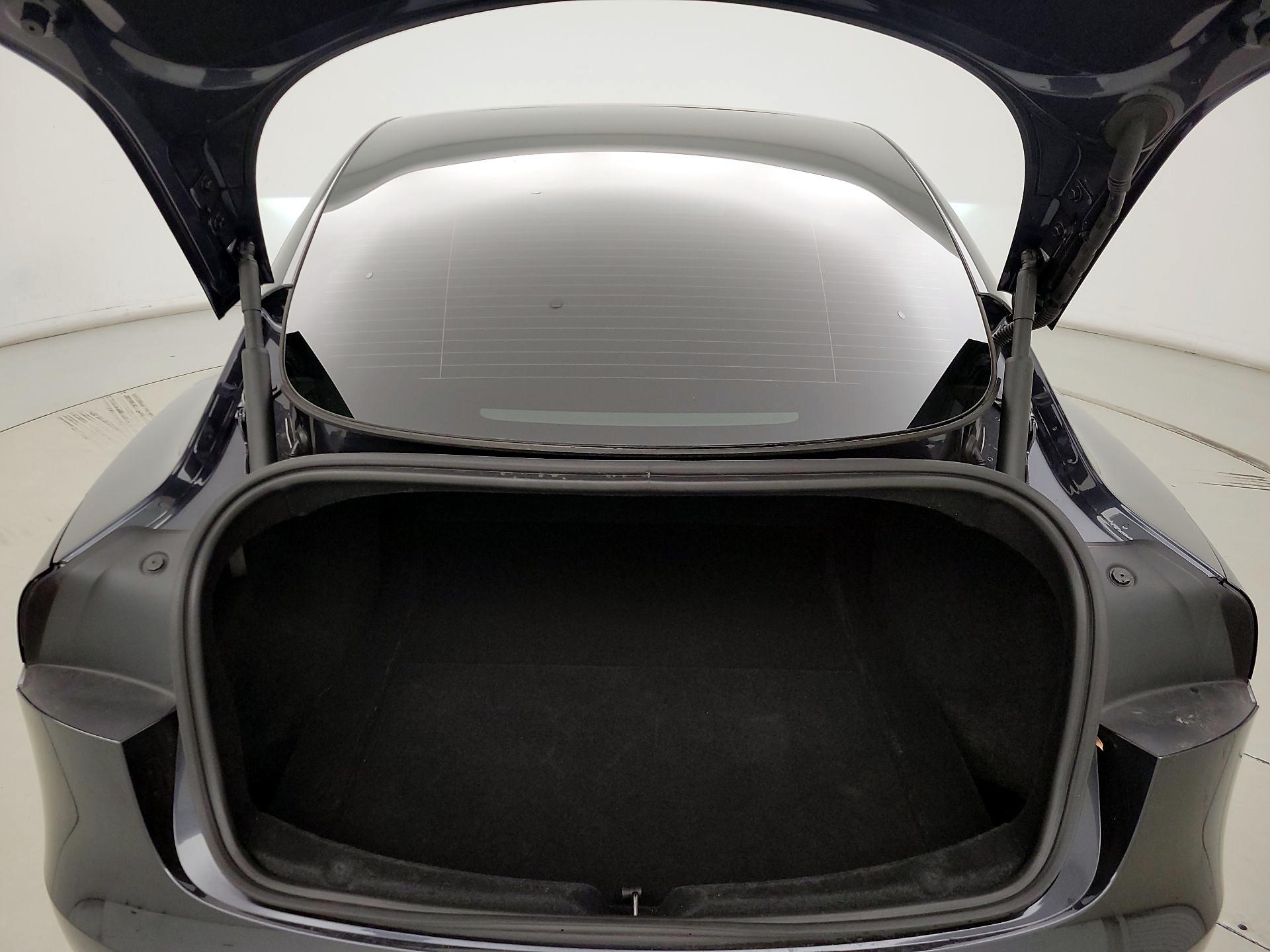 Thumbnail: 2024 Tesla Model 3 - 19
