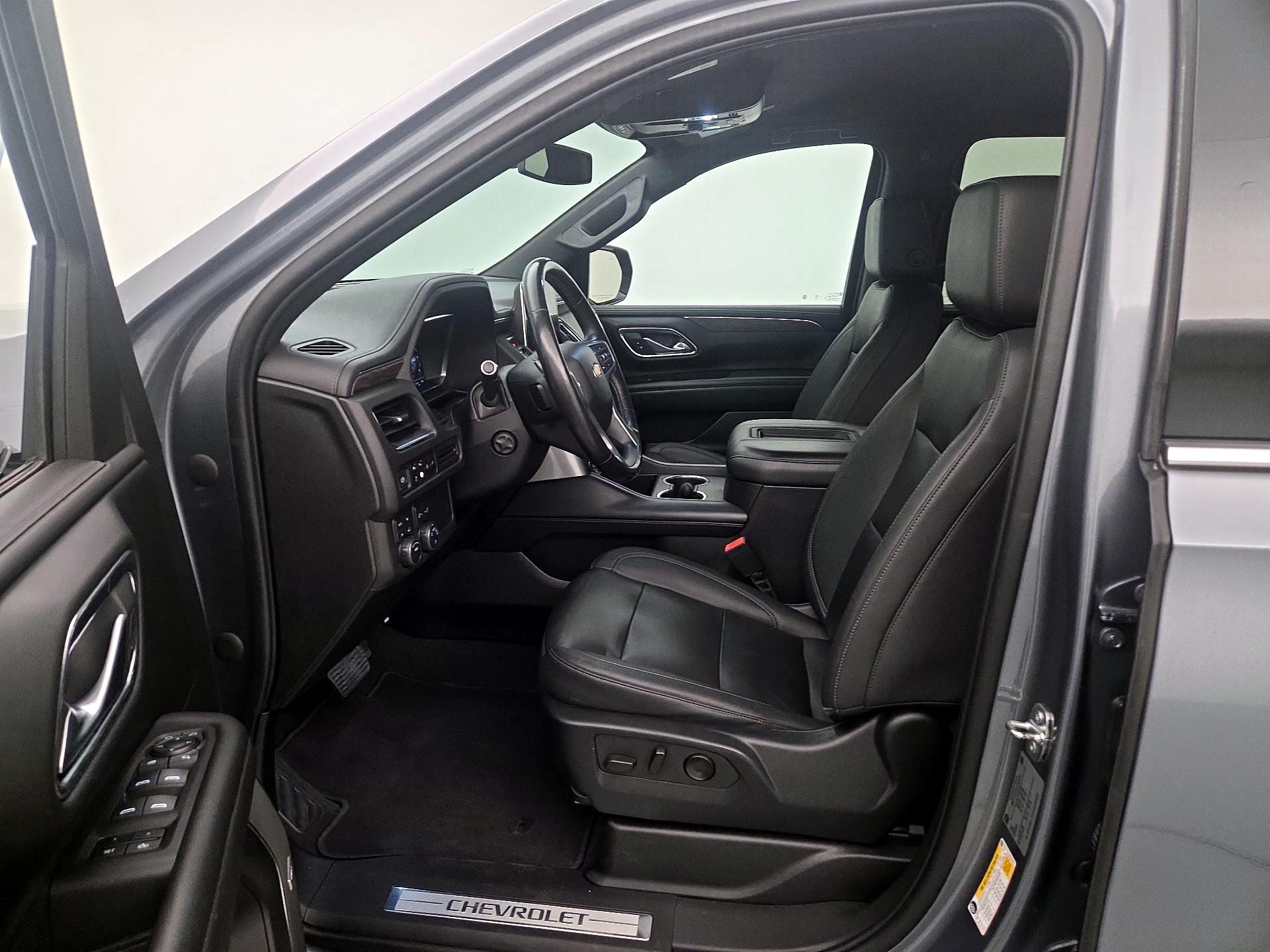 Thumbnail: 2022 Chevrolet Suburban - 11