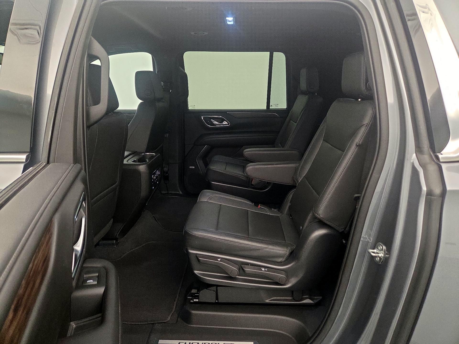 Thumbnail: 2022 Chevrolet Suburban - 19