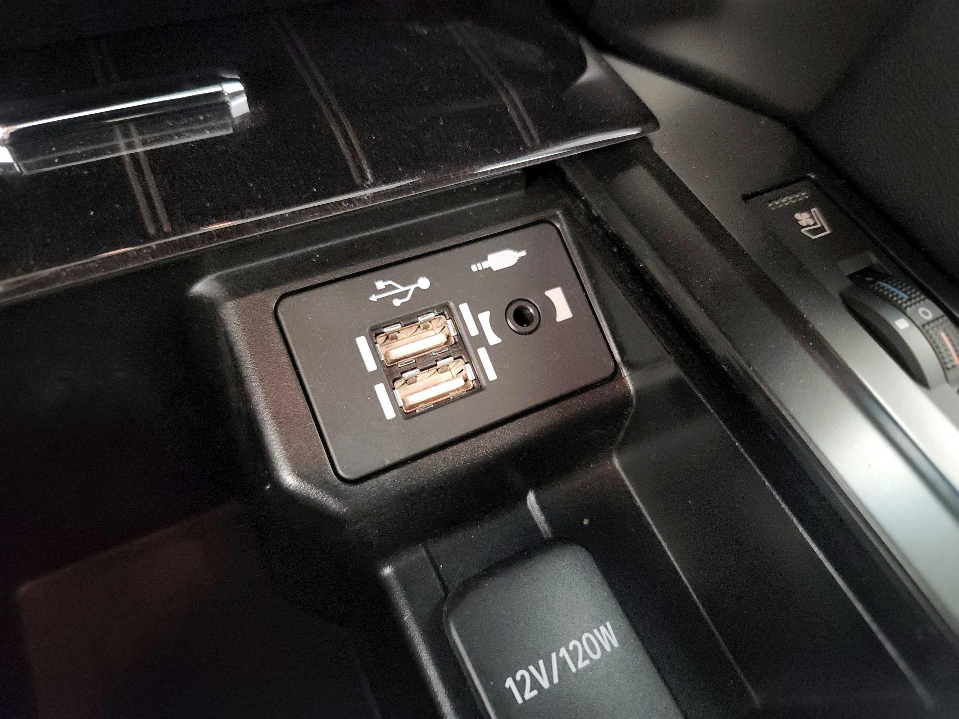 Thumbnail: 2023 Lexus GX - 19
