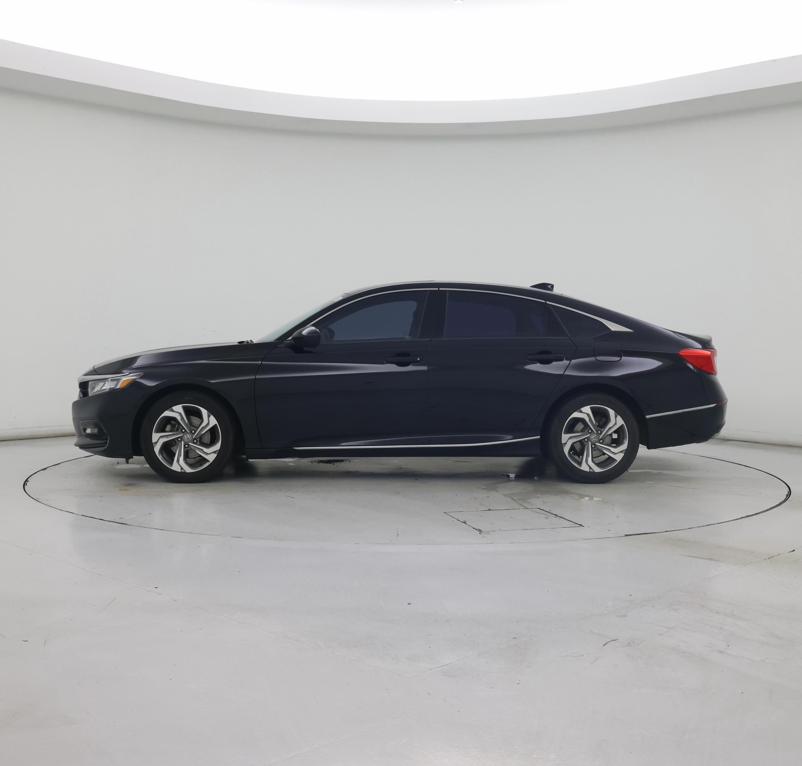Thumbnail: 2018 Honda Accord - 3
