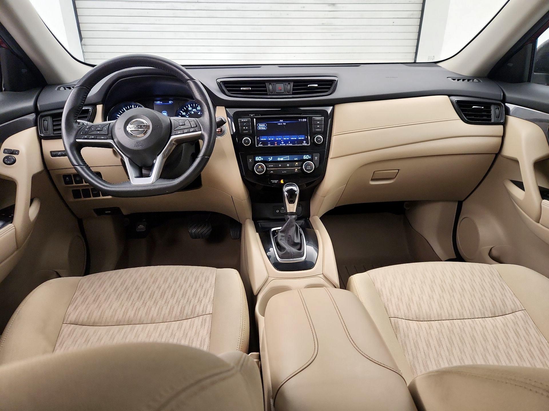 Thumbnail: 2019 Nissan Rogue - 9