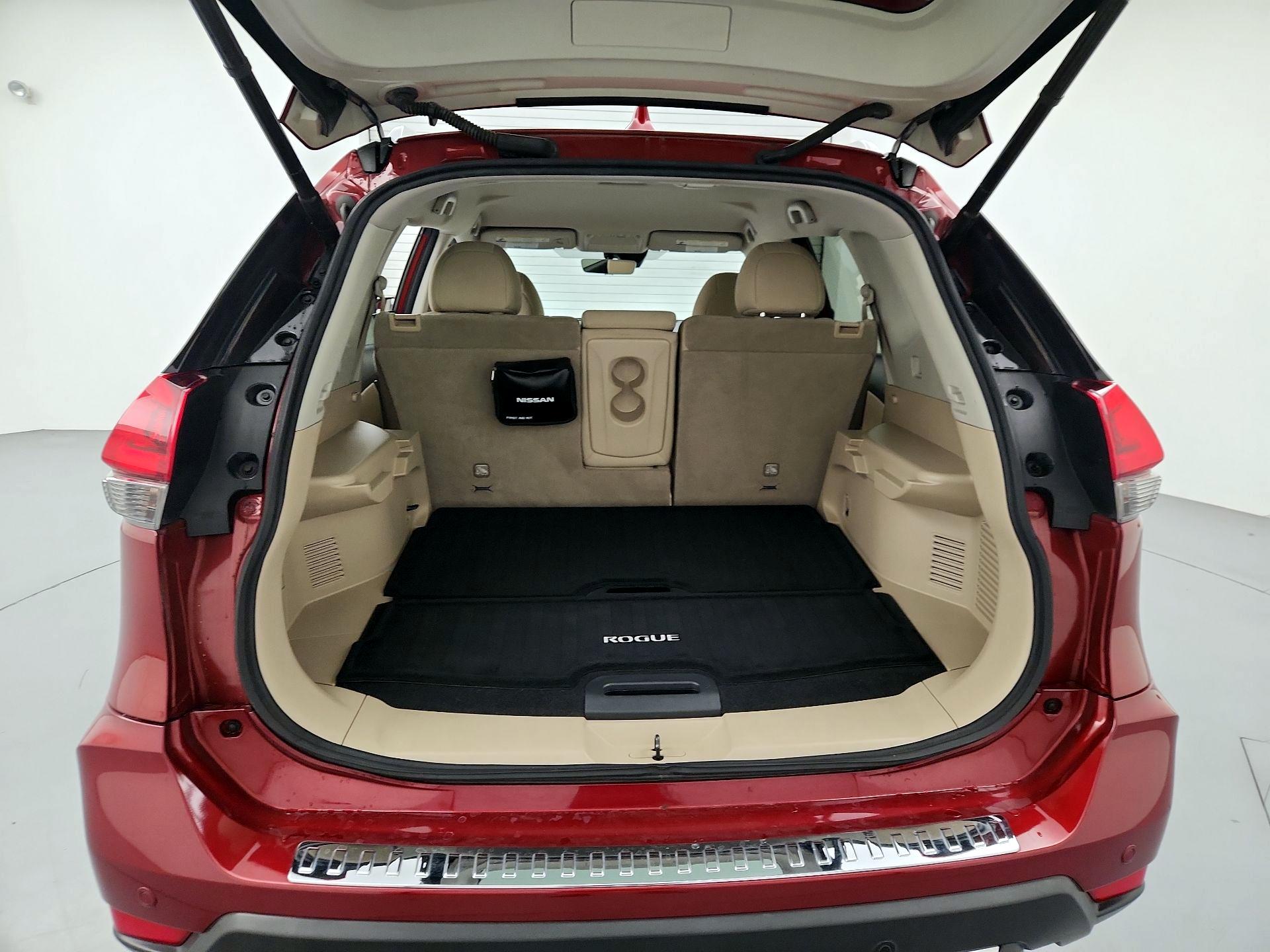Thumbnail: 2019 Nissan Rogue - 20