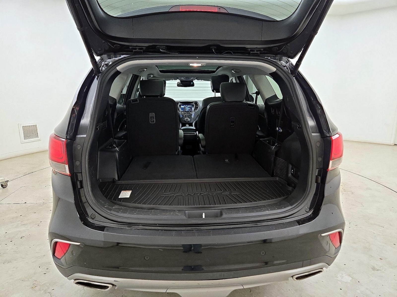 2017 Hyundai Santa Fe Limited Ultimate - Photo 25