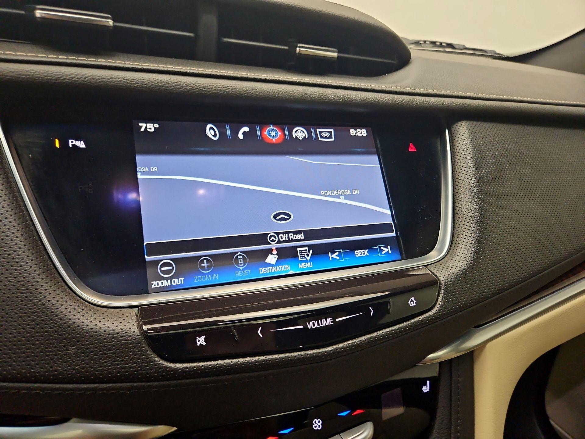 Thumbnail: 2018 Cadillac XT5 - 14