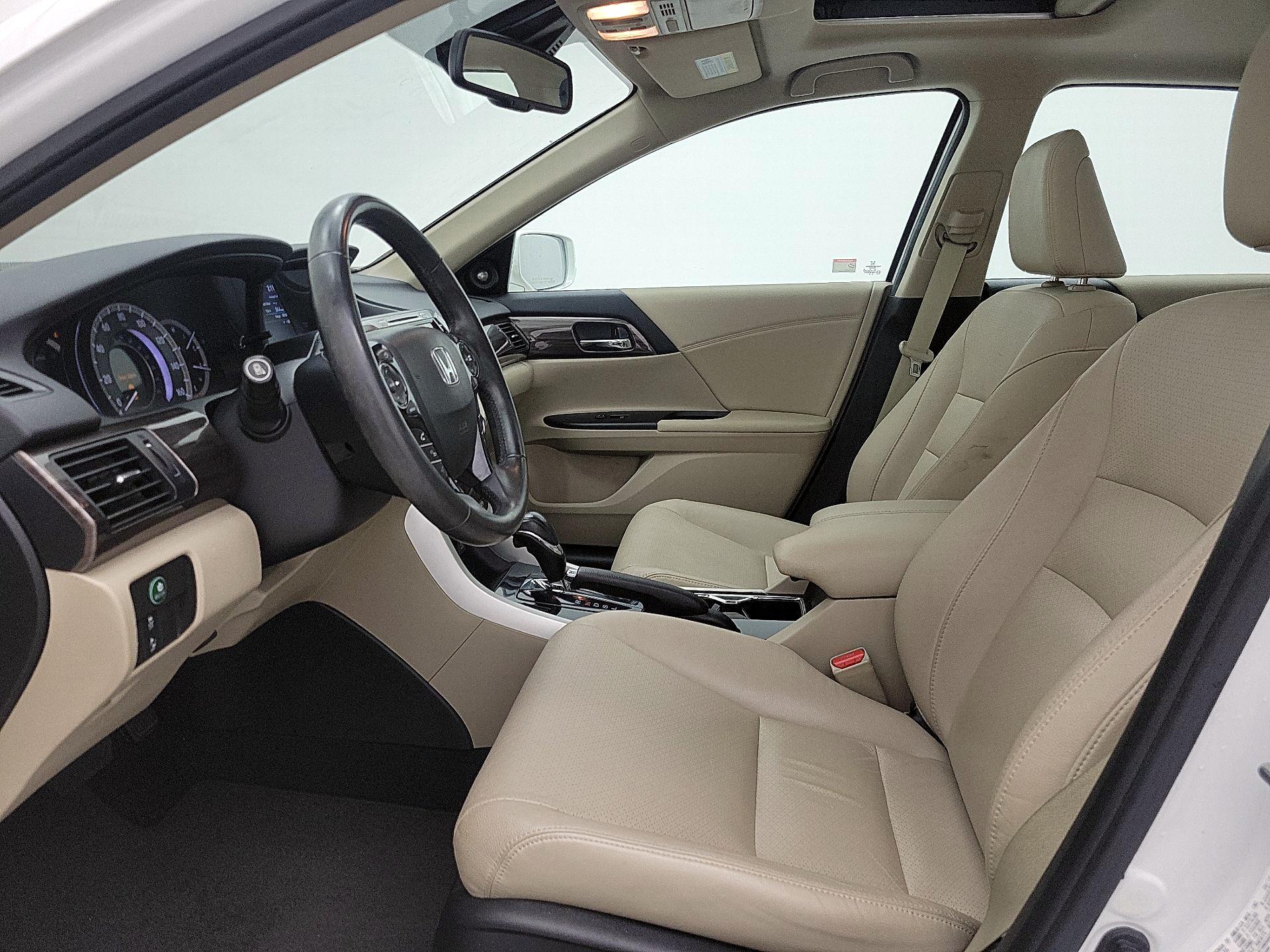 Thumbnail: 2017 Honda Accord - 11
