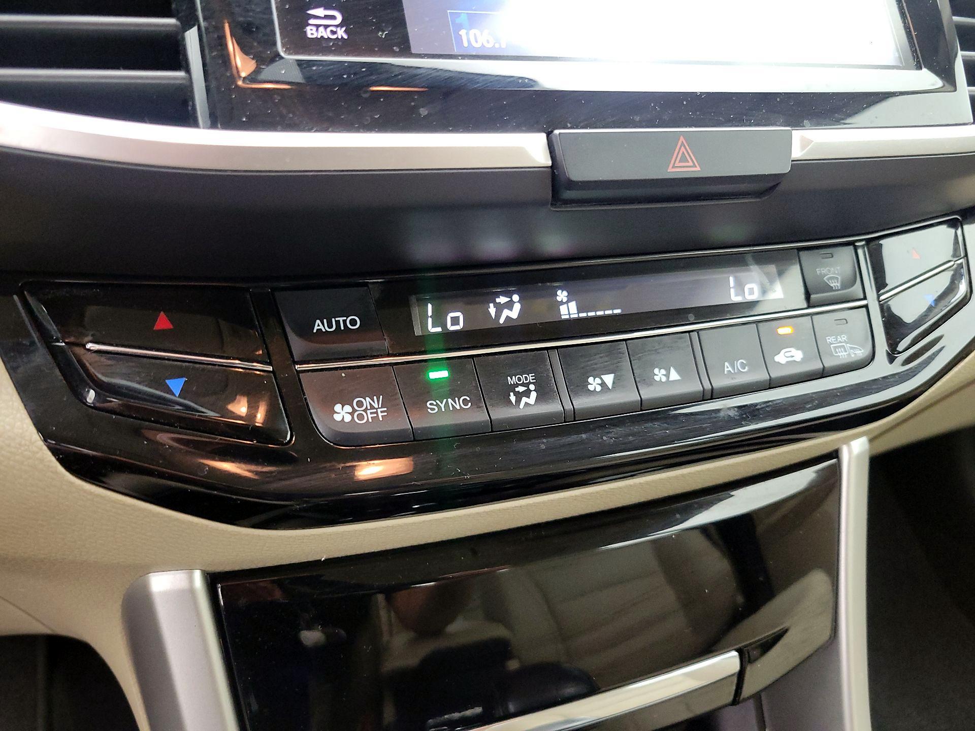Thumbnail: 2017 Honda Accord - 17