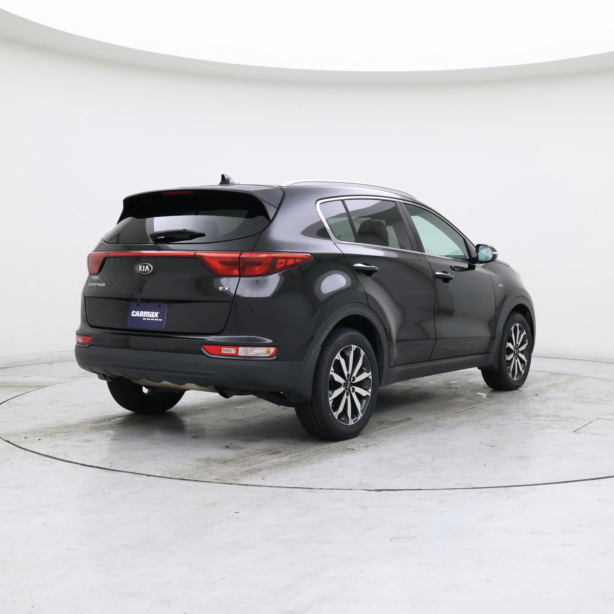 Thumbnail: 2017 Kia Sportage - 8