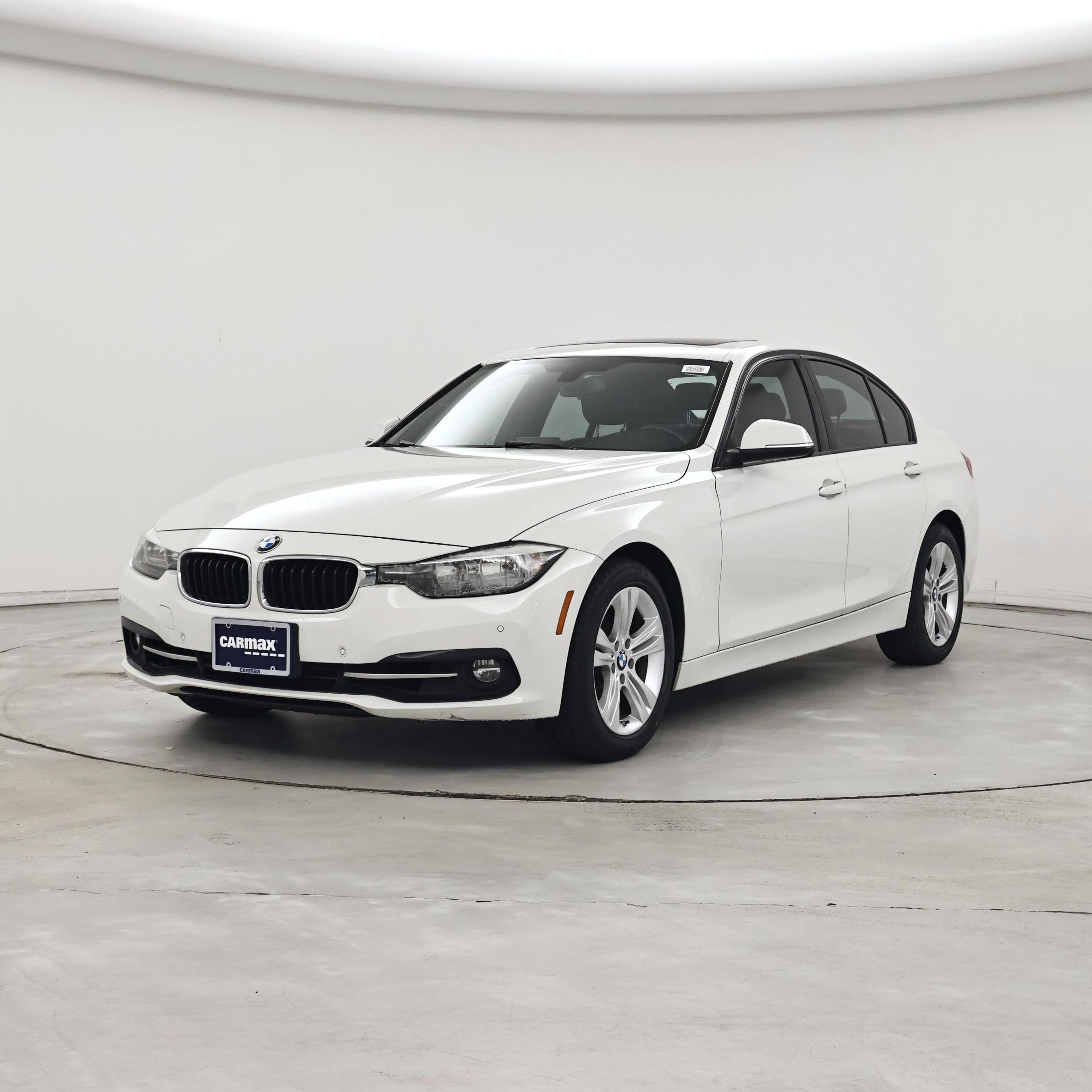 Thumbnail: 2016 BMW 3 Series - 4