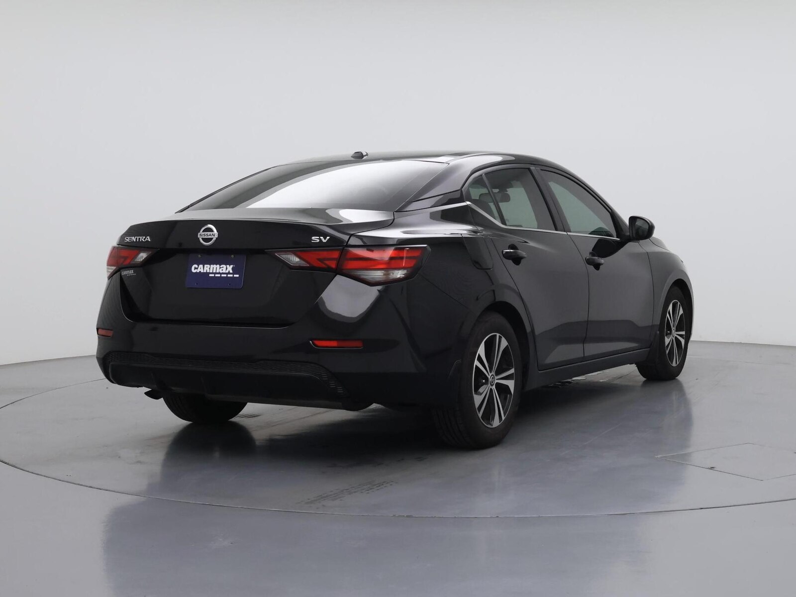 2022 Nissan Sentra SV - Photo 9