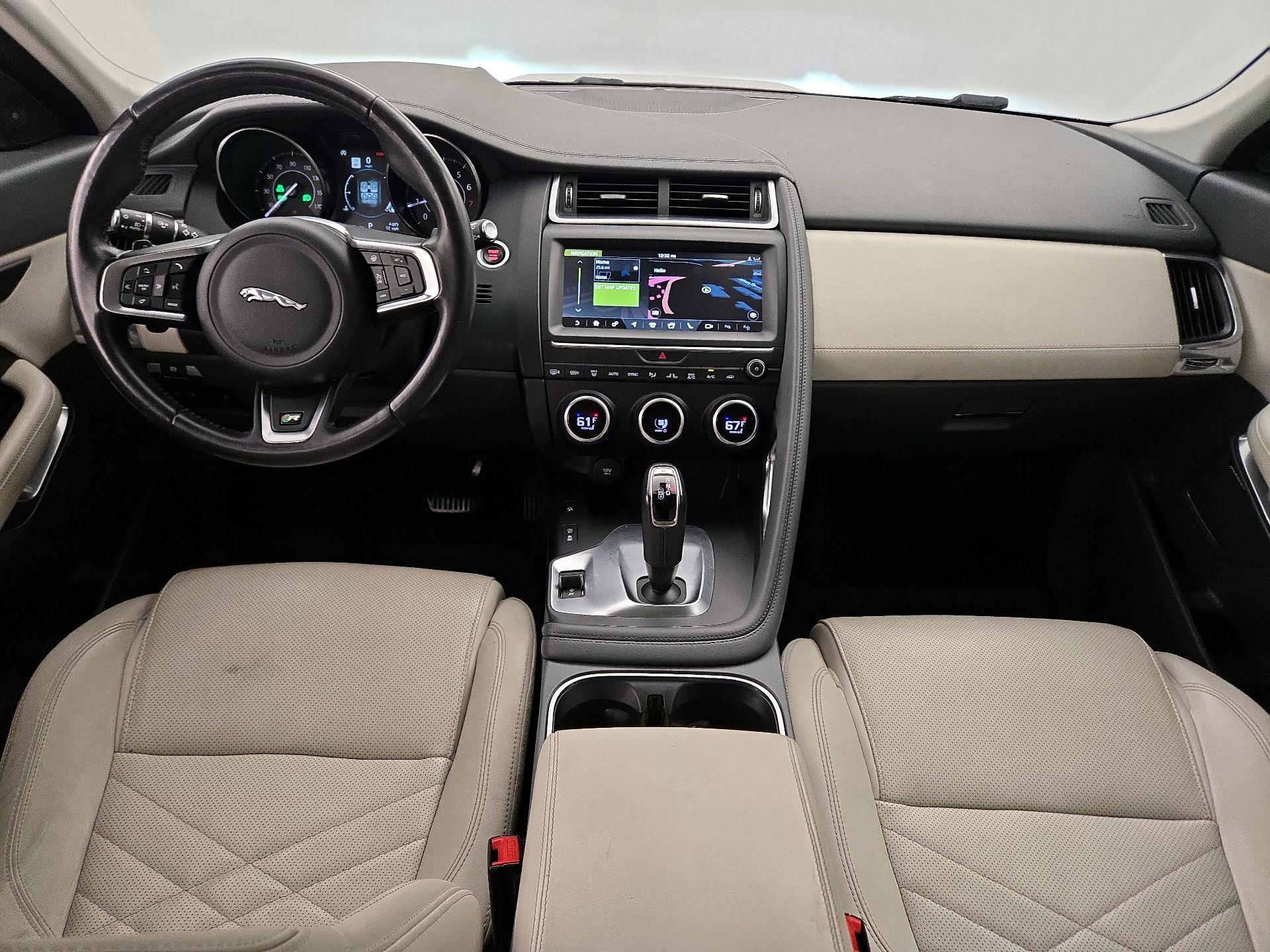 Thumbnail: 2019 Jaguar E-Pace - 9