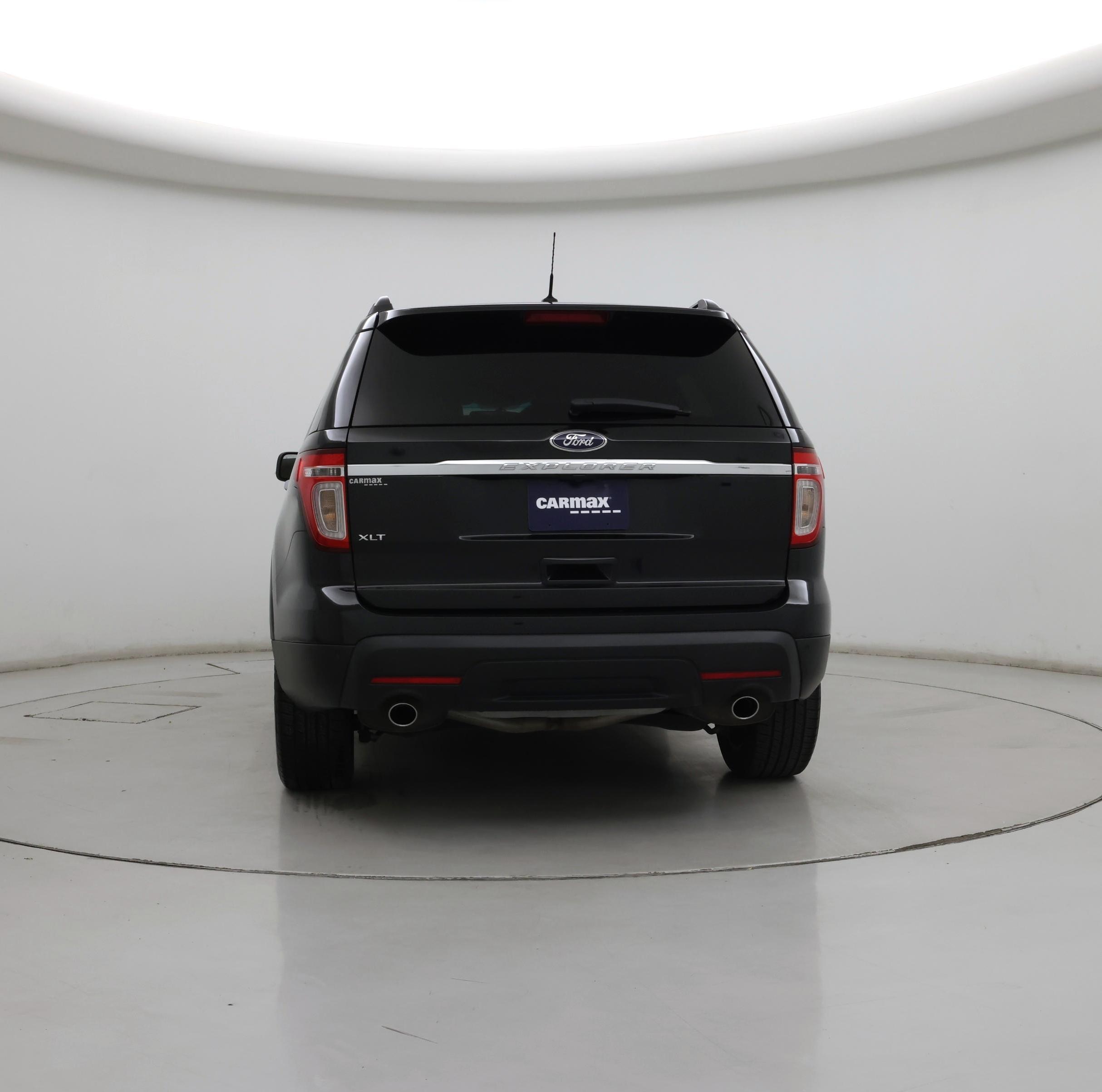 Thumbnail: 2015 Ford Explorer - 6
