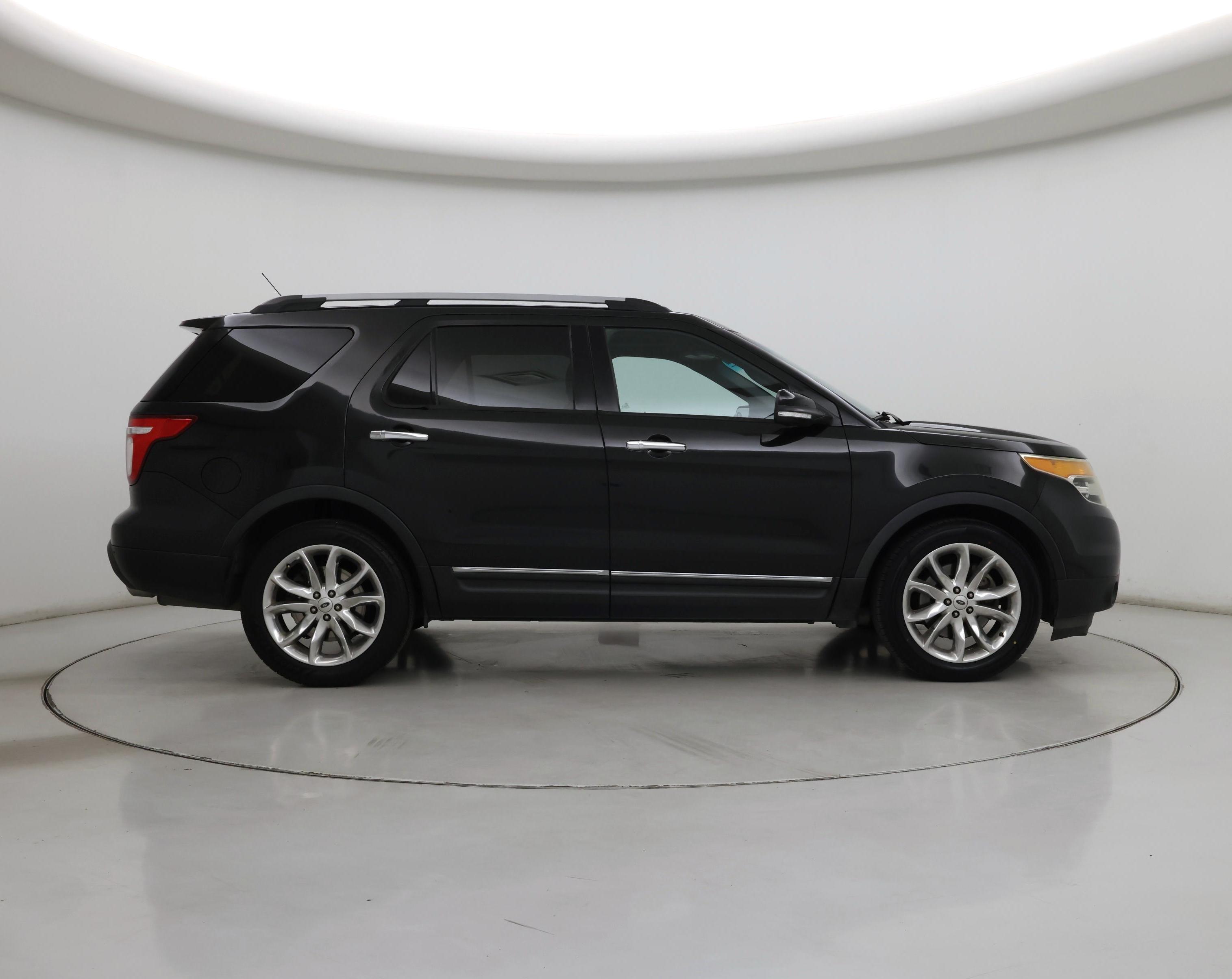 Thumbnail: 2015 Ford Explorer - 7