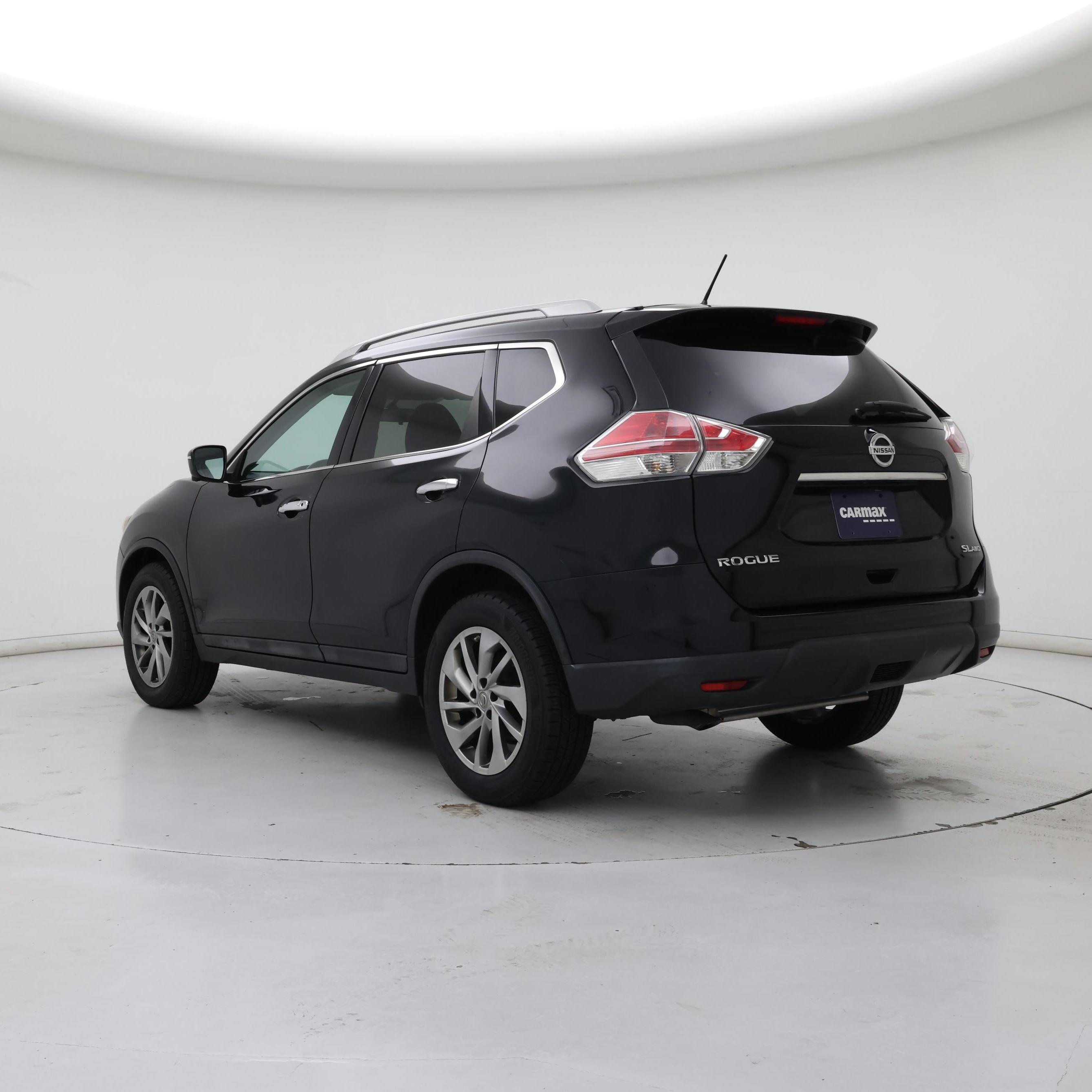 Thumbnail: 2015 Nissan Rogue - 2