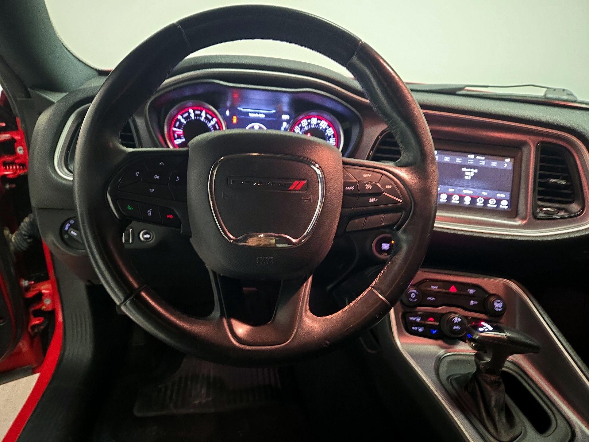 Thumbnail: 2019 Dodge Challenger - 10