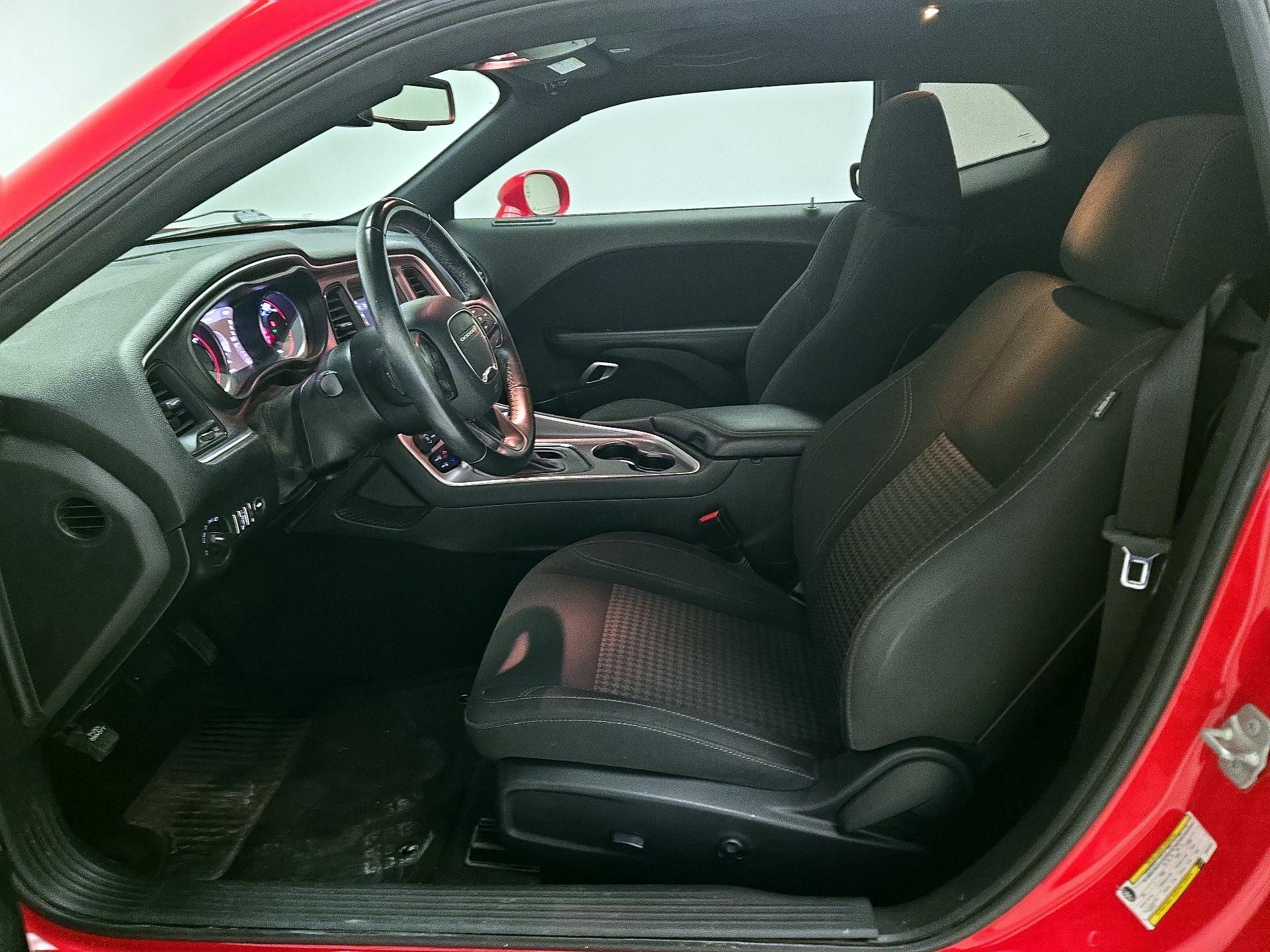 Thumbnail: 2019 Dodge Challenger - 11