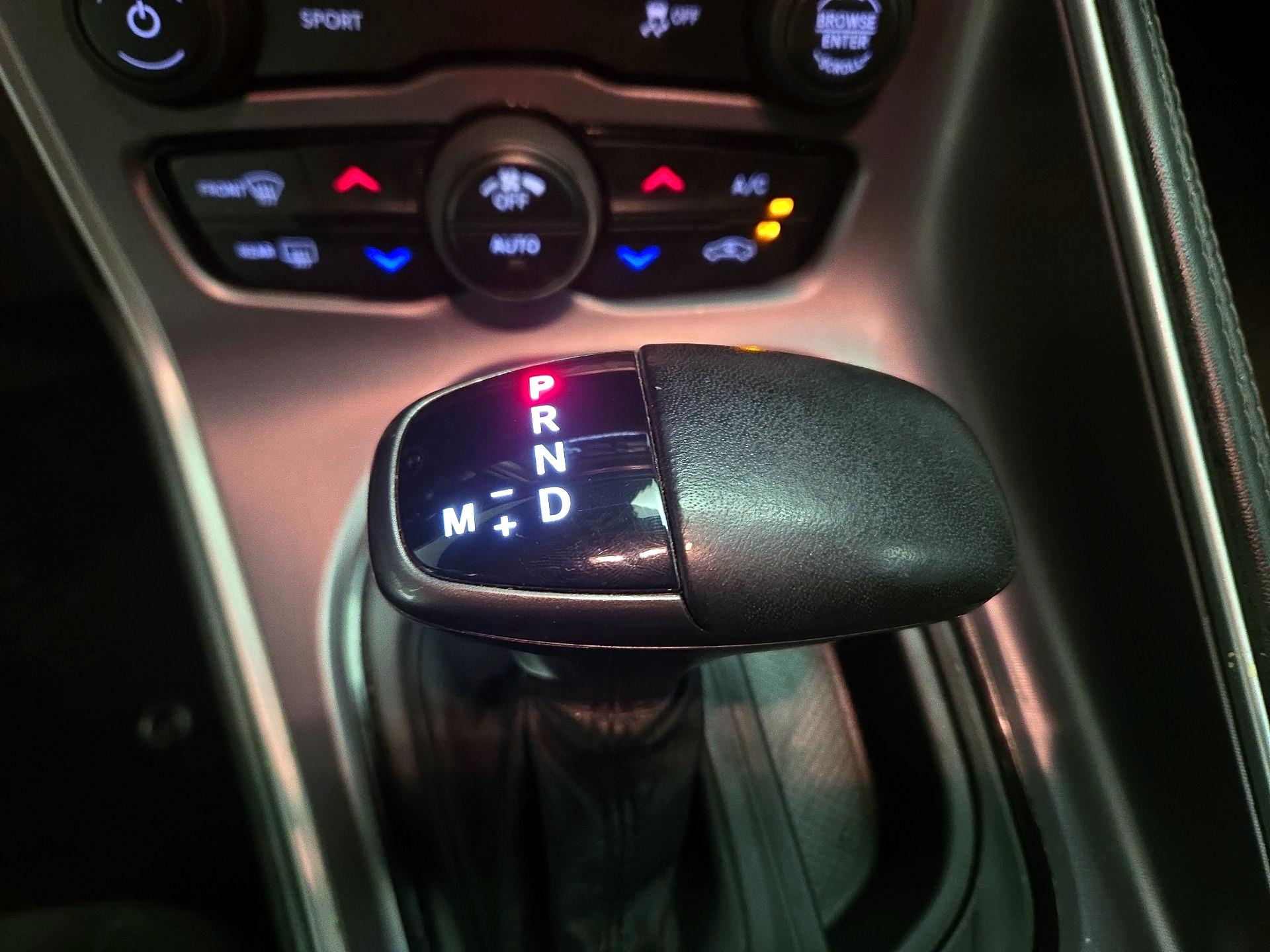 Thumbnail: 2019 Dodge Challenger - 17