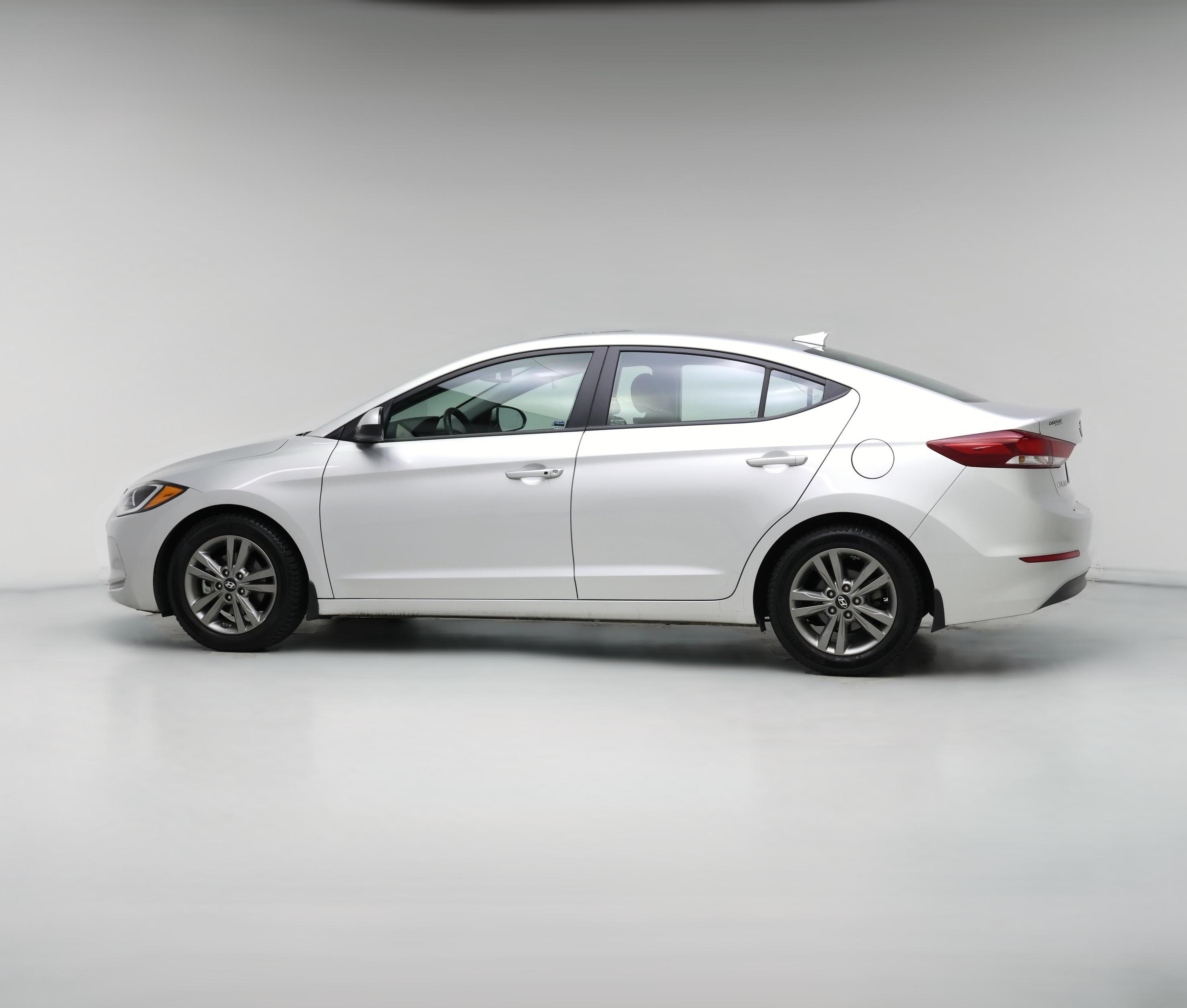Thumbnail: 2018 Hyundai Elantra - 1