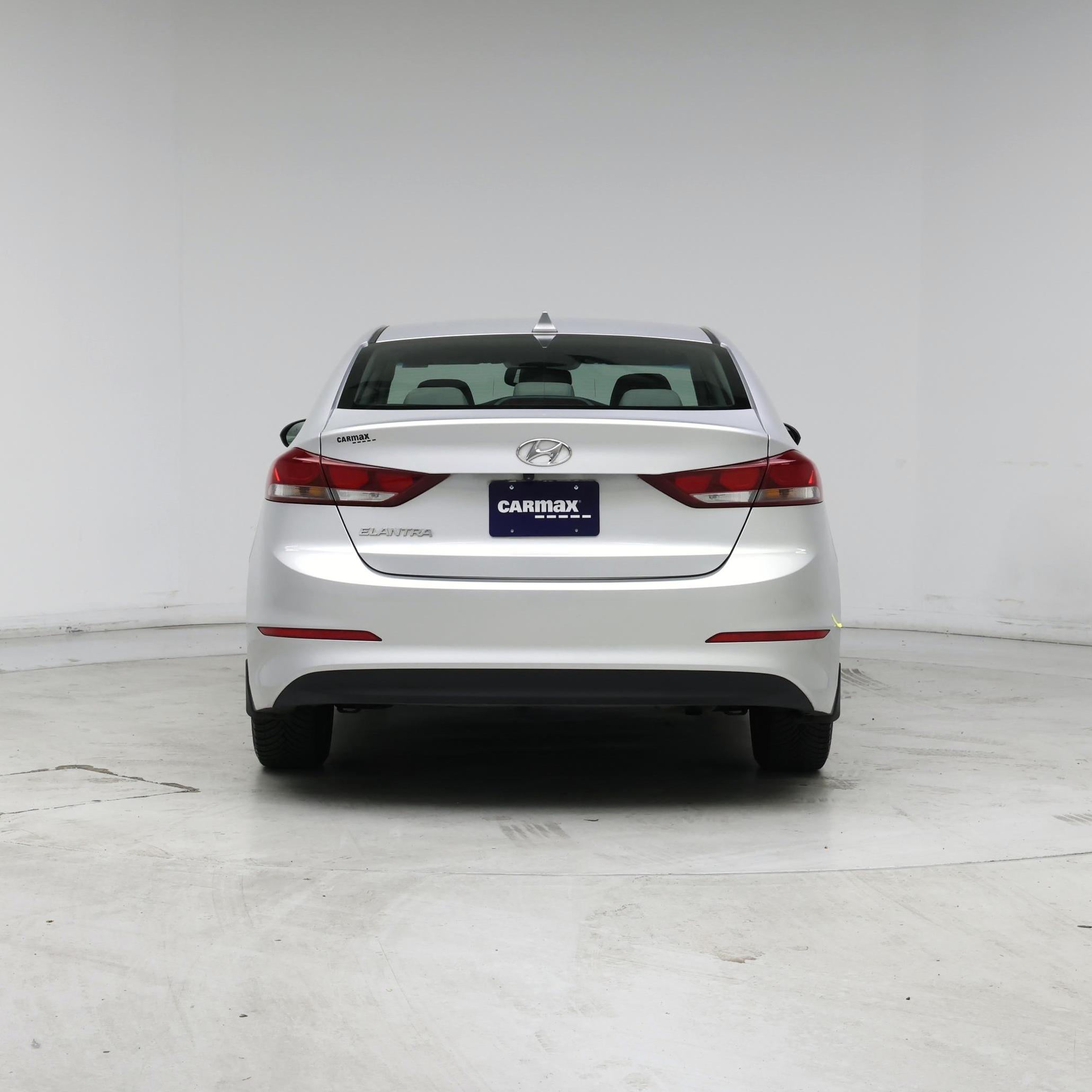Thumbnail: 2018 Hyundai Elantra - 3