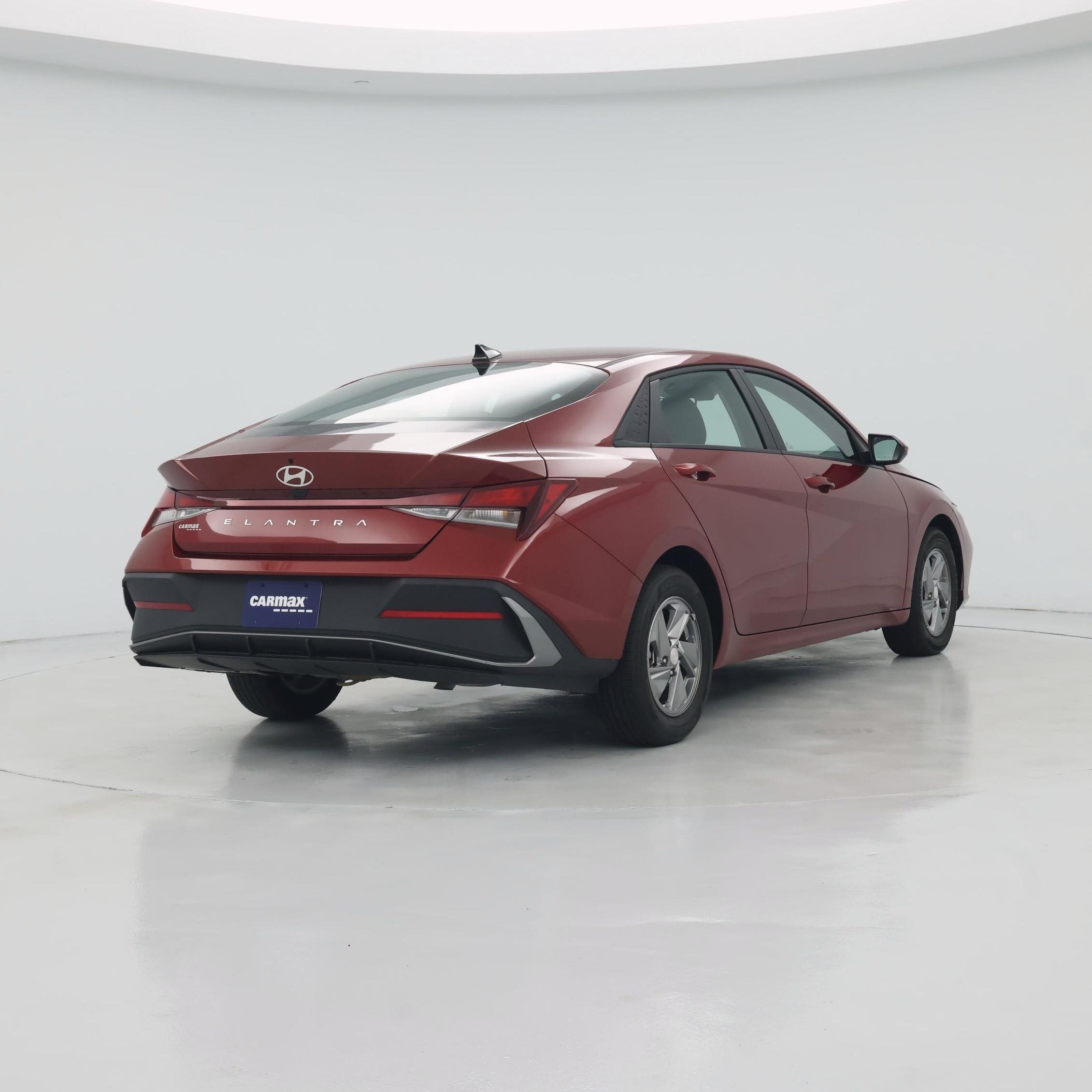 Thumbnail: 2025 Hyundai Elantra - 8