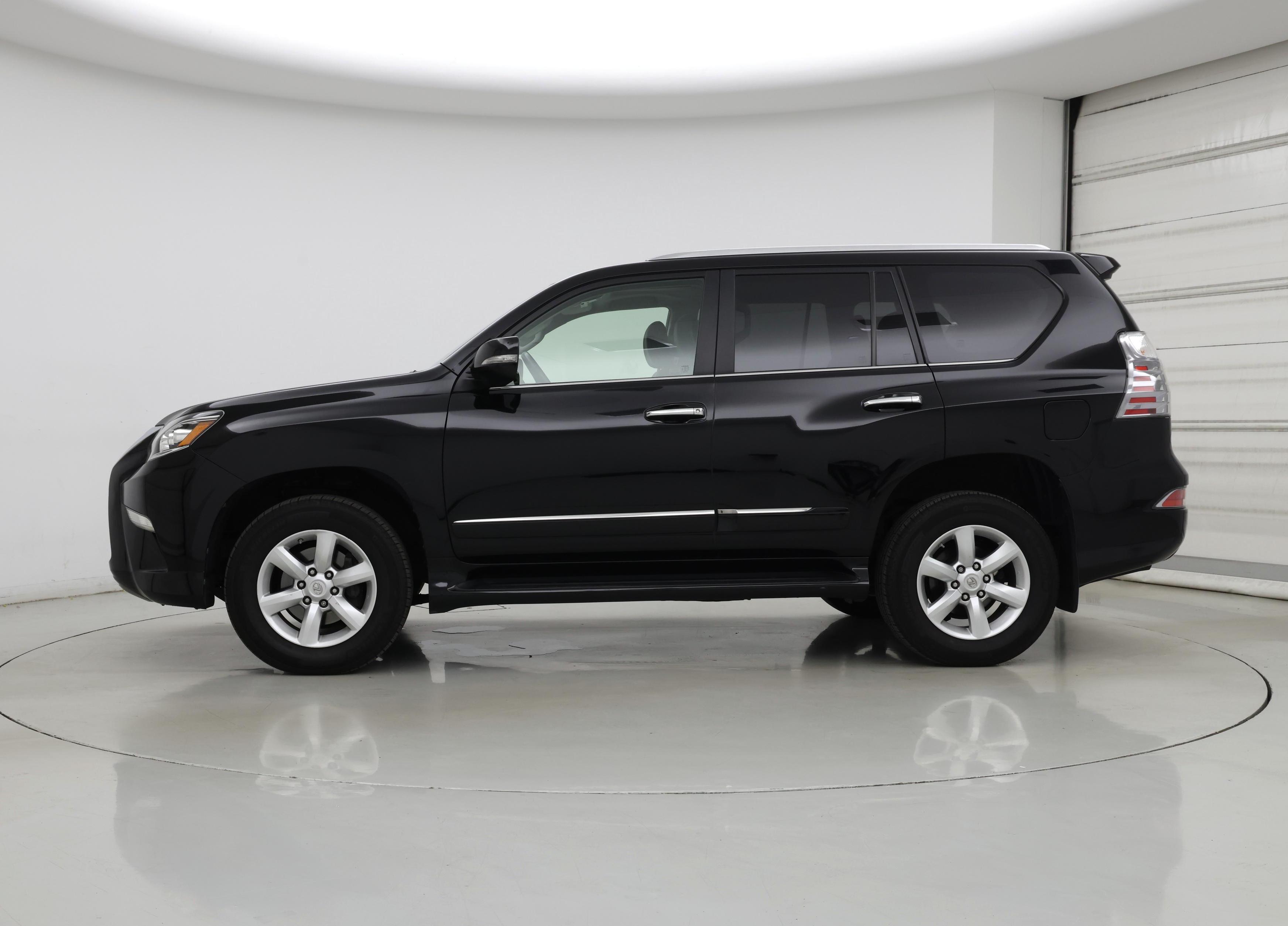 Thumbnail: 2018 Lexus GX - 3